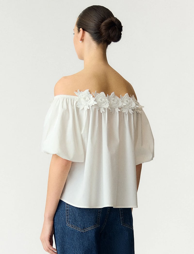 YAS - YASMANLY OFF-SHOULDER 2/4 TOP - kortærmede bluser - star white - 3