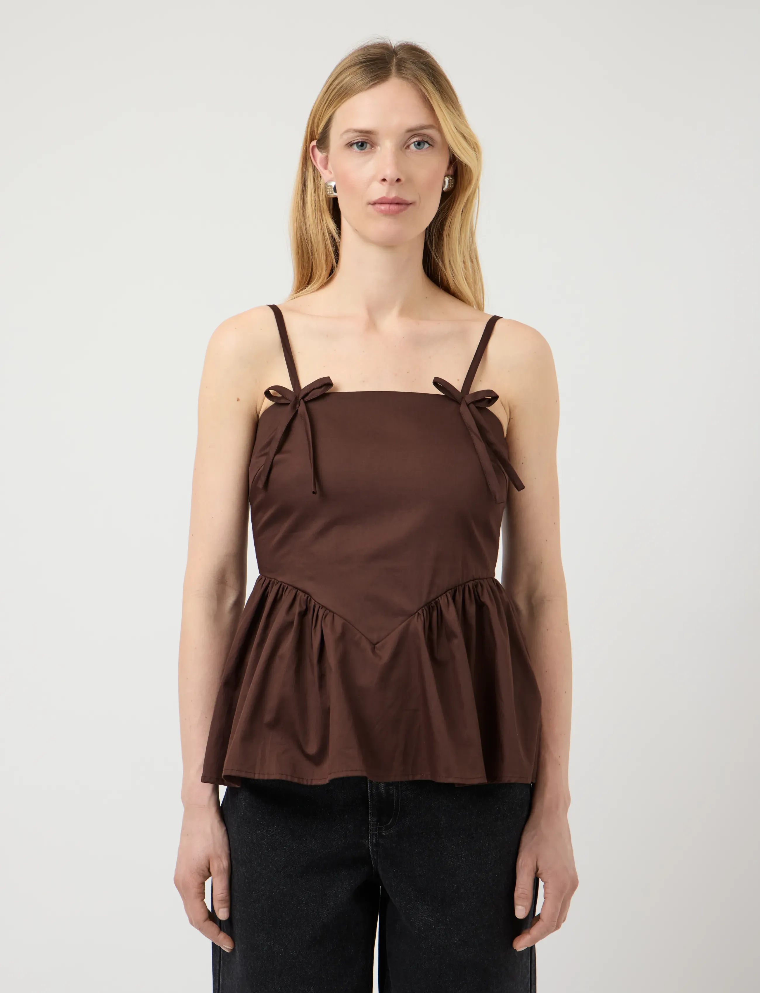 Yasmagly Strap Top