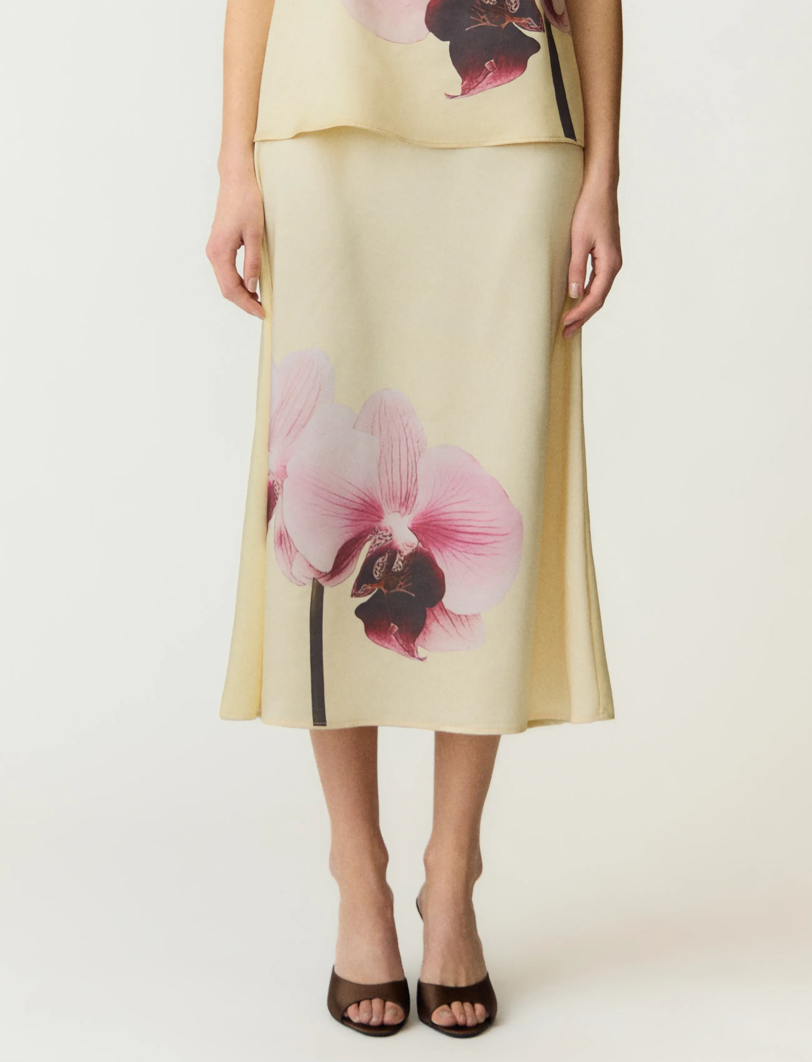 YAS YASORCHIDA SATIN MIDI SKIRT S. -  SHOW - Röcke - ANISE FLOWER / cream