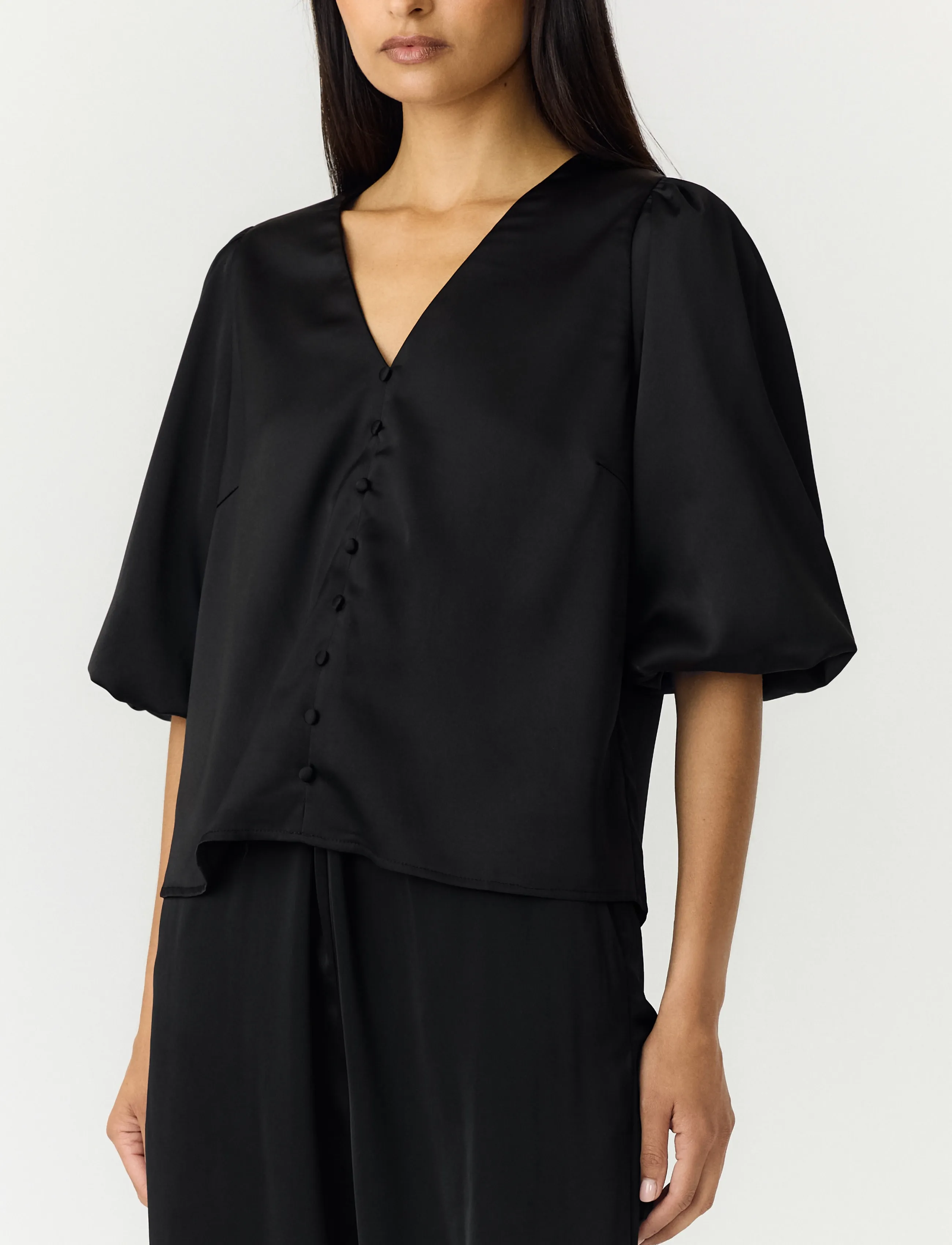 YAS - YASPELLA 2/4 V-NECK TOP S. NOOS - short-sleeved blouses - black - 5