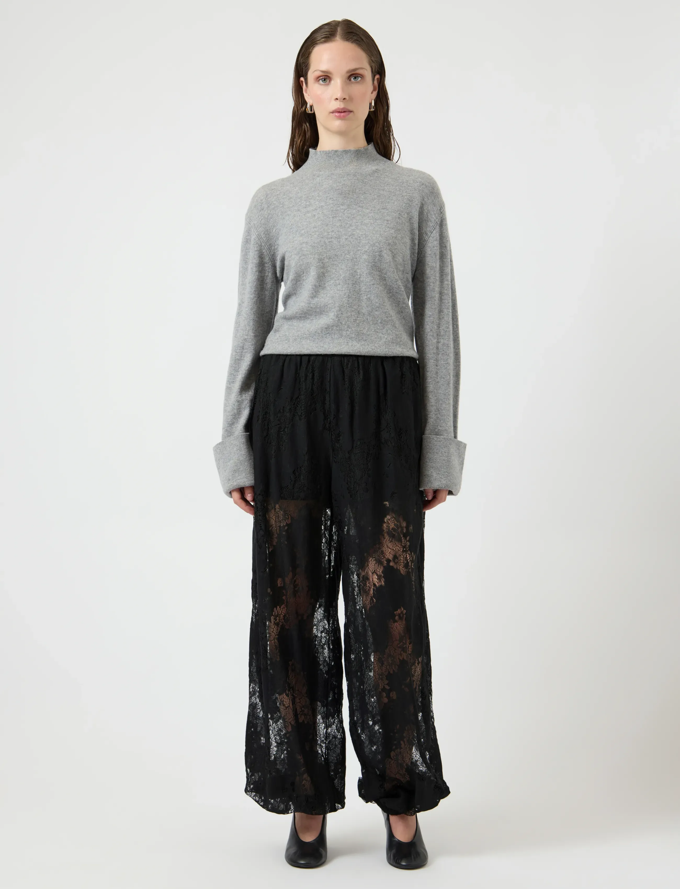 YAS - YASALBERTE HW BALLOON LACE PANT - D2D - buxur með víðum skálmum - black - 4