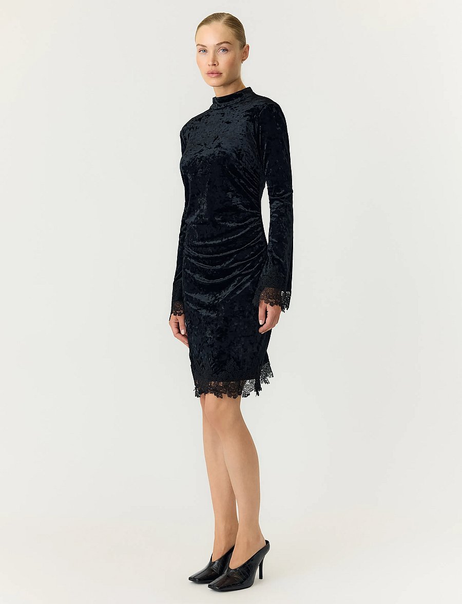 YAS - YASVELLIA LS SHORT LACE DRESS.- SHOW - black - 4