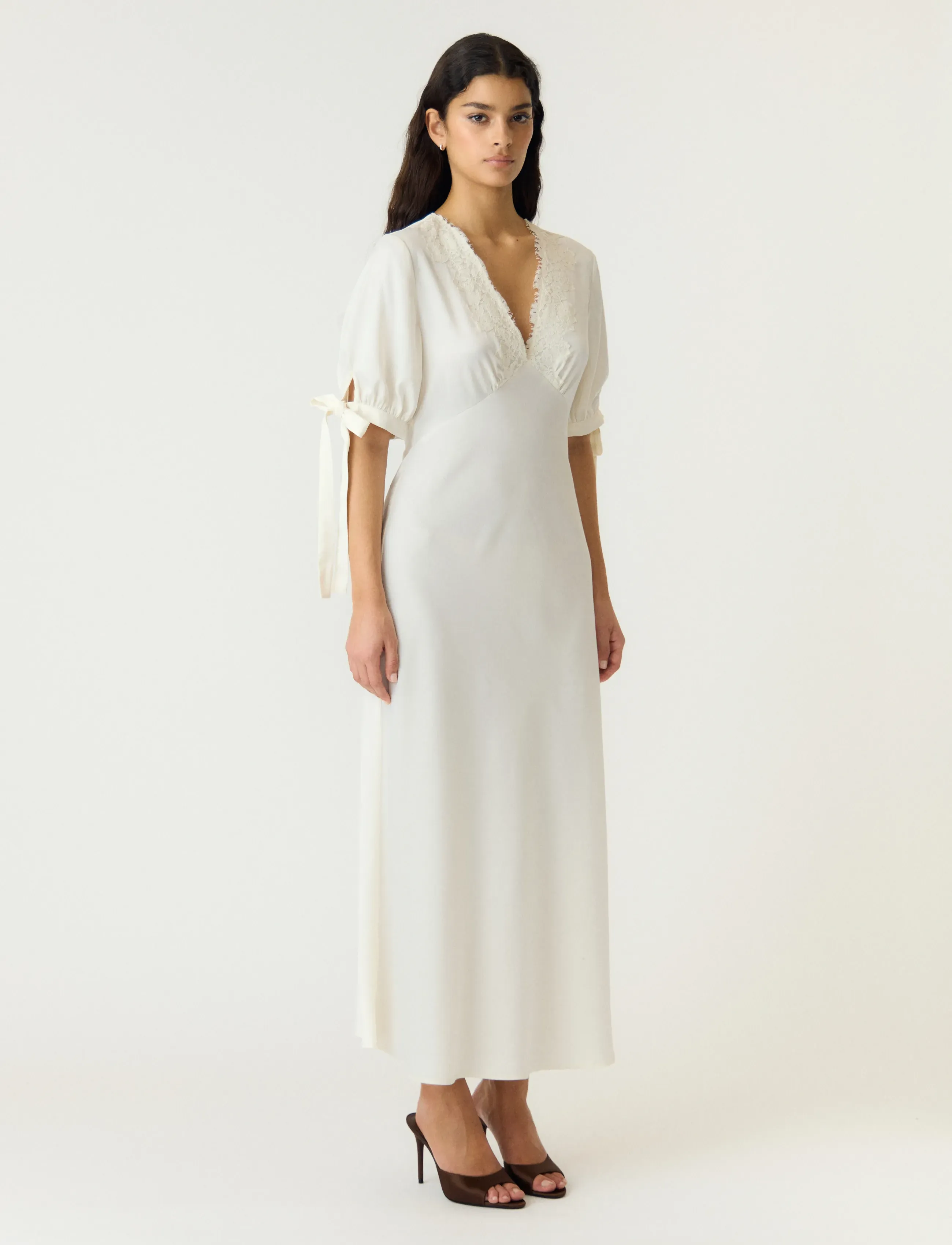Yaspella 2/4 Long Dress S. D2D 3