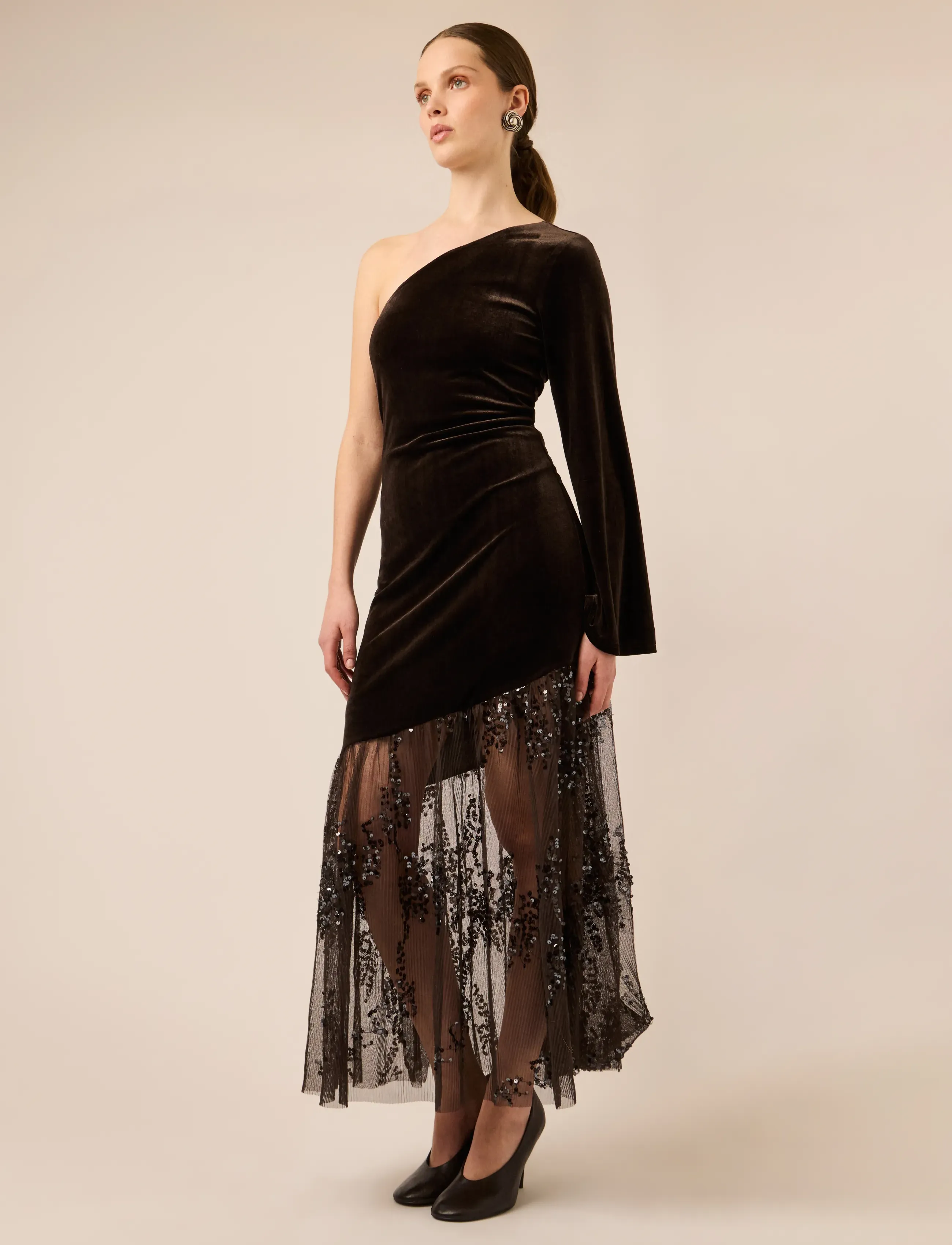 YAS YASTERA OS LONG VELVET DRESS - Summer in the city - COFFEE BEAN / brown