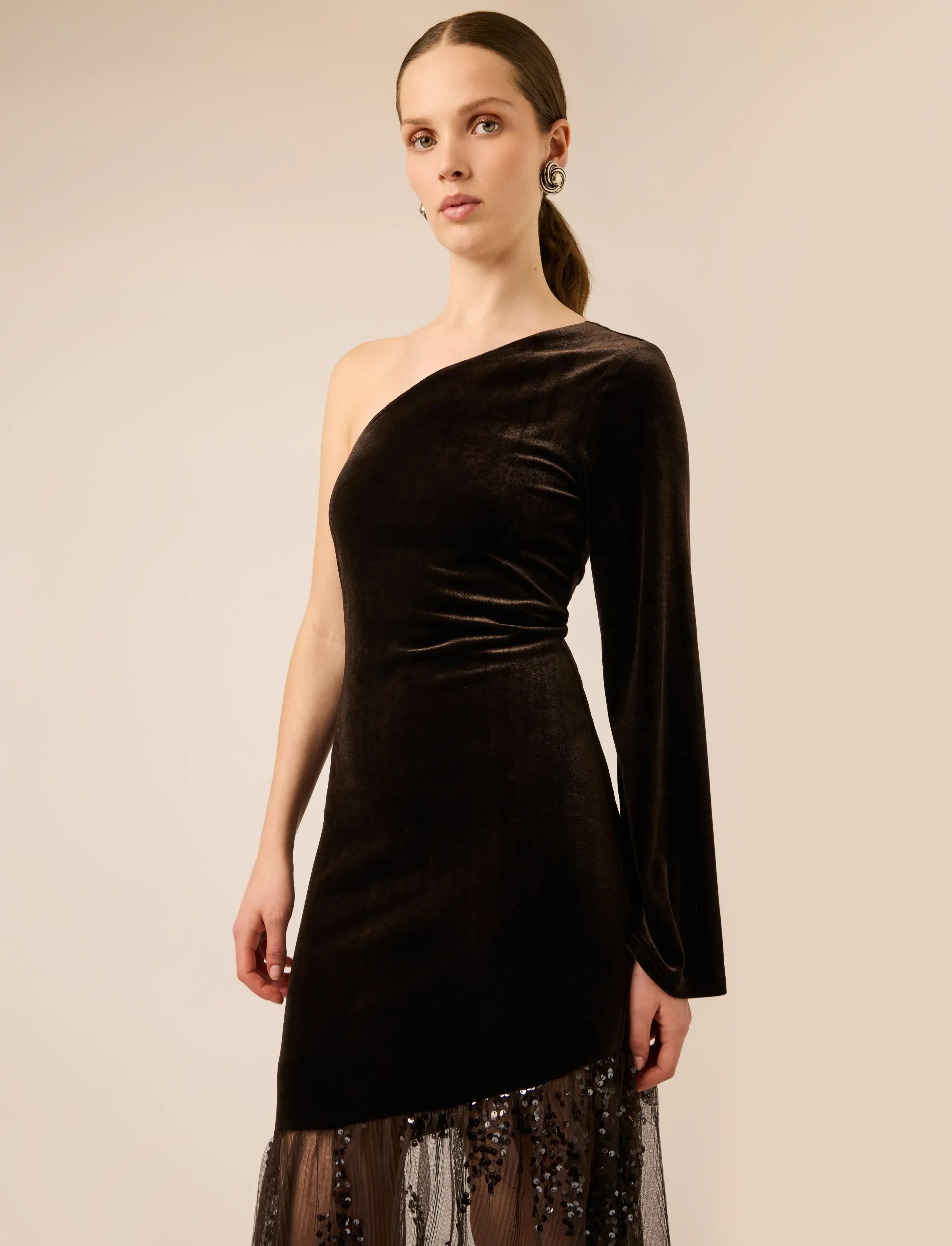 YAS - YASTERA OS LONG VELVET DRESS - sequin dresses - coffee bean - 3