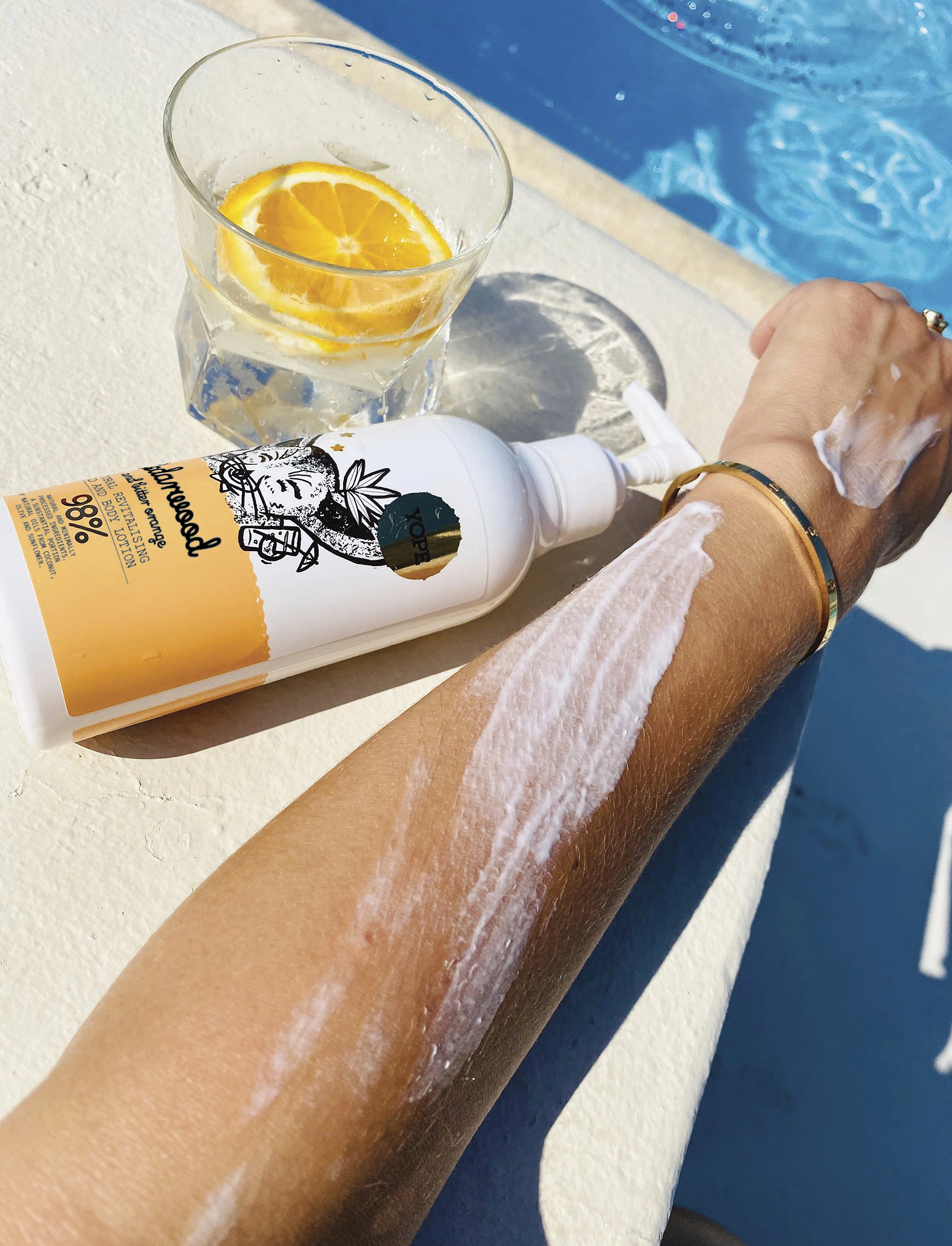 YOPE - YOPE Hand/Body Lotion Cedarwood & Bitter Orange - húðmjólk og krem - no color - 4