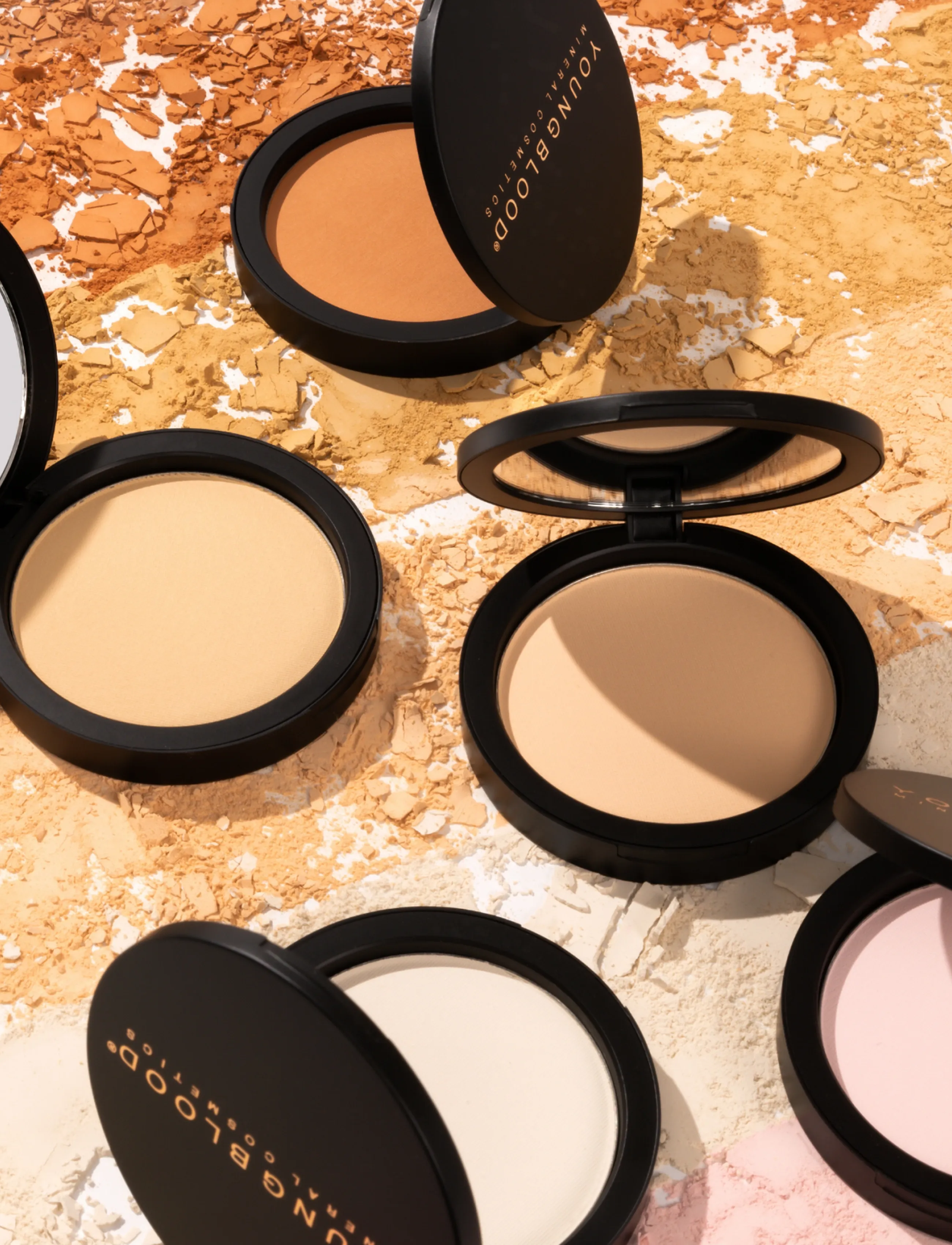 Youngblood Mineral Cosmetics - YB Pressed Mineral Rice Setting Powder - bliv klar til date night - medium - 4
