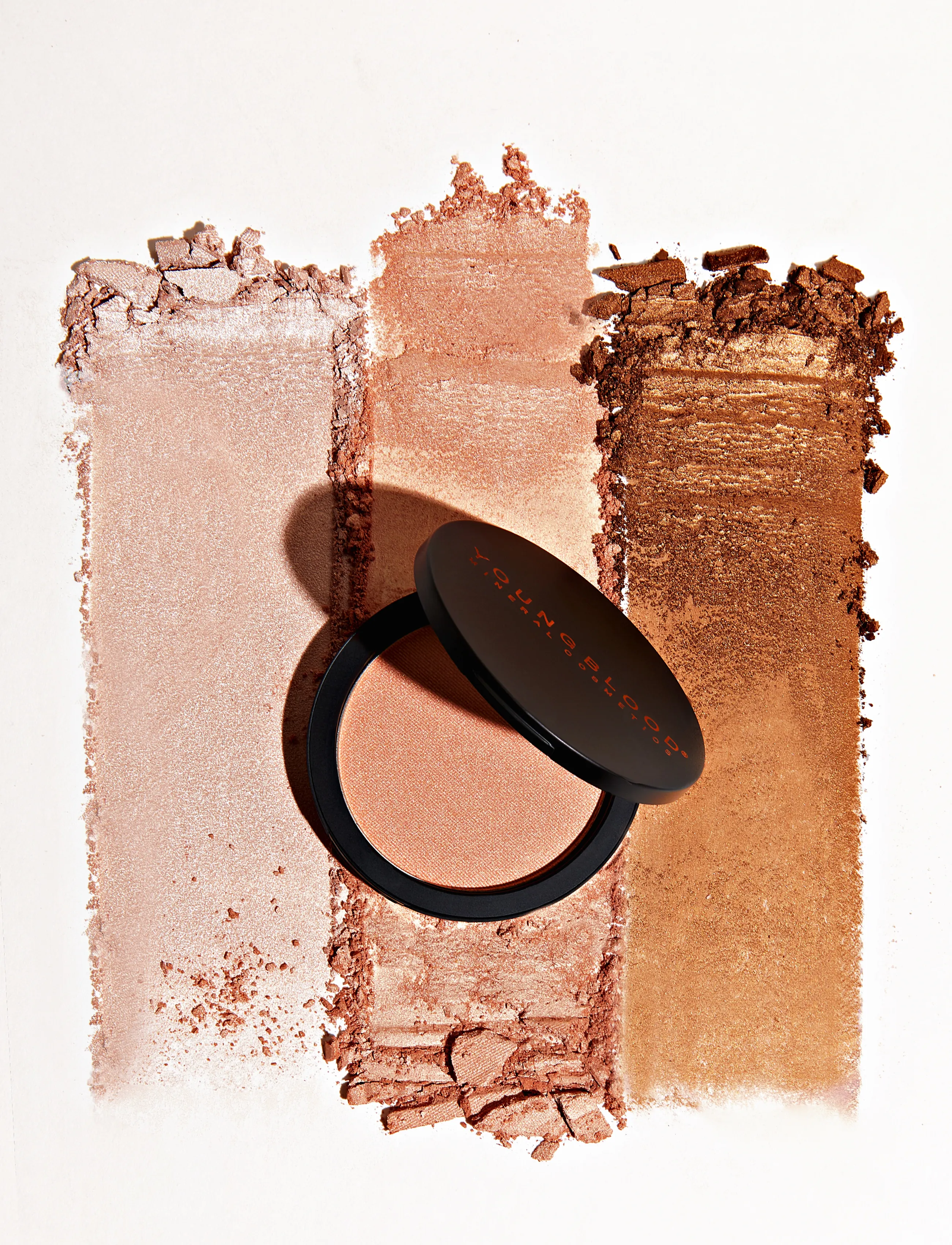 Youngblood Mineral Cosmetics - YB Light Reflecting Highlighter - Quartz - smink - quartz - 3