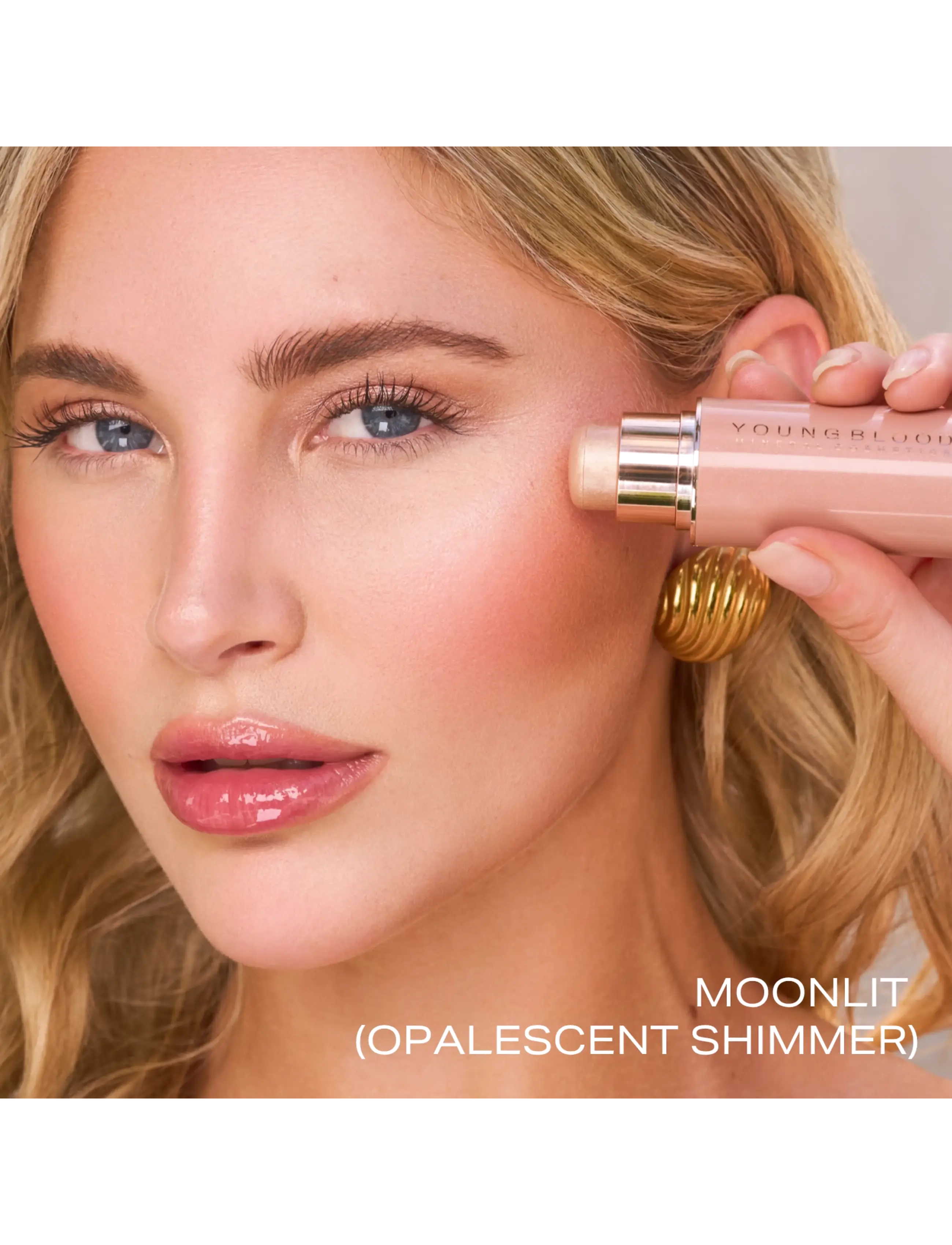 Youngblood Mineral Cosmetics - YB Pro Glow Crème Highlighter Stick Moonlit - bliv klar til date night - moonlit - 2