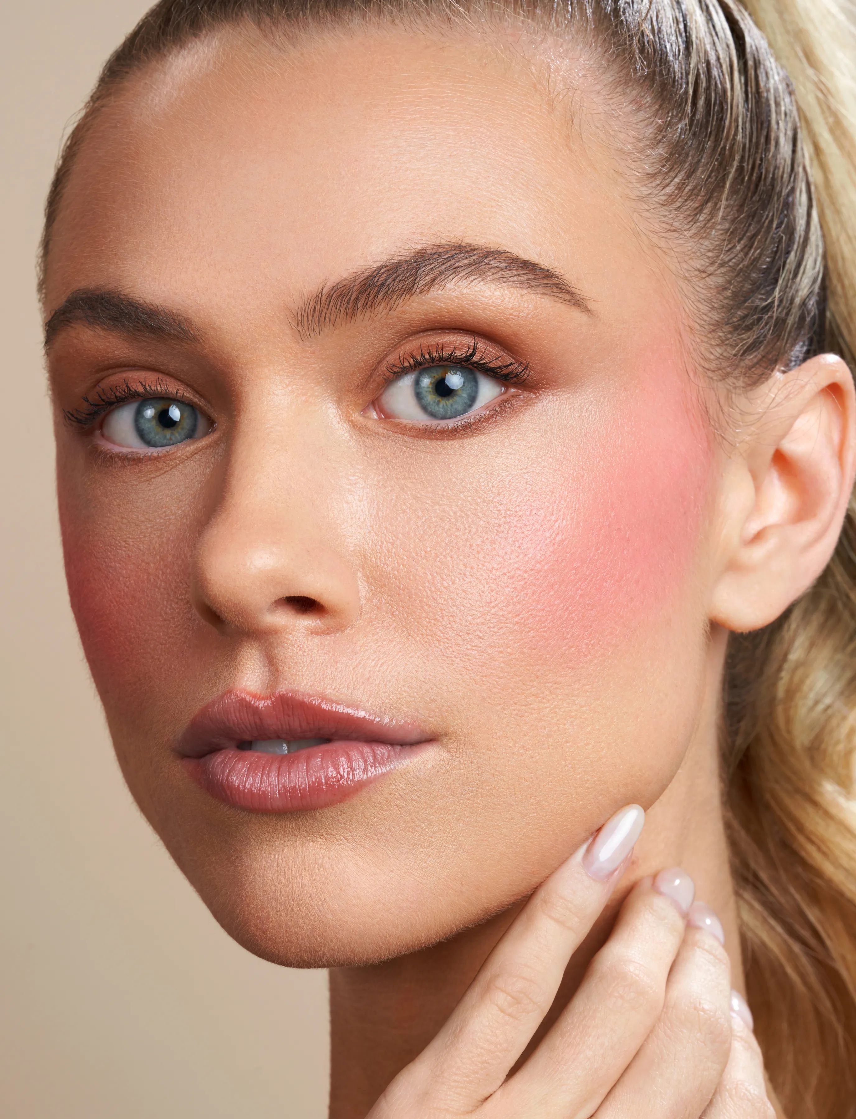 Youngblood Mineral Cosmetics - YB VividLuxe Creme Blush - bliv klar til date night - parfait - 0