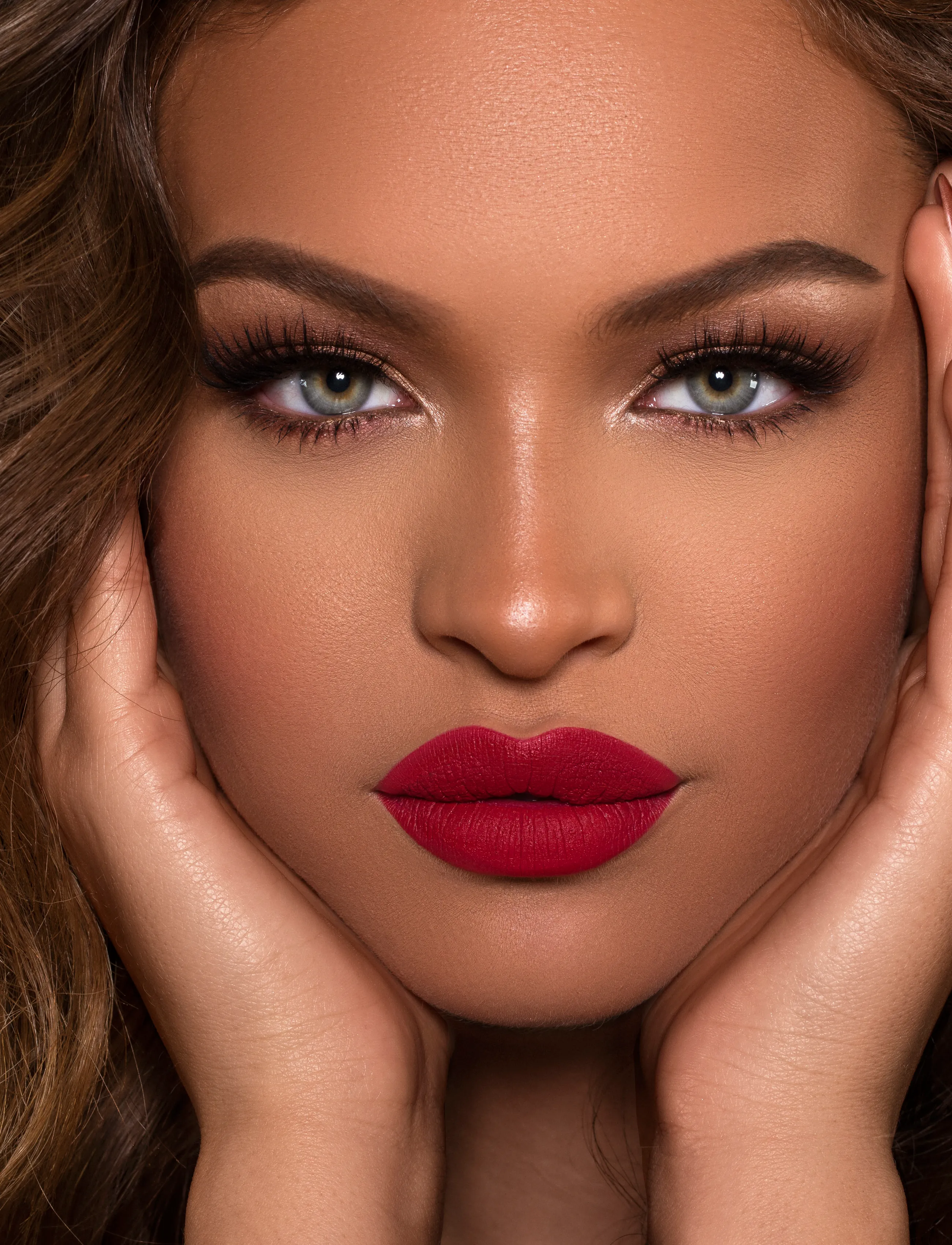 Youngblood Mineral Cosmetics - YB Hydrating Liquid Lip Creme - makeup - iconic - 3