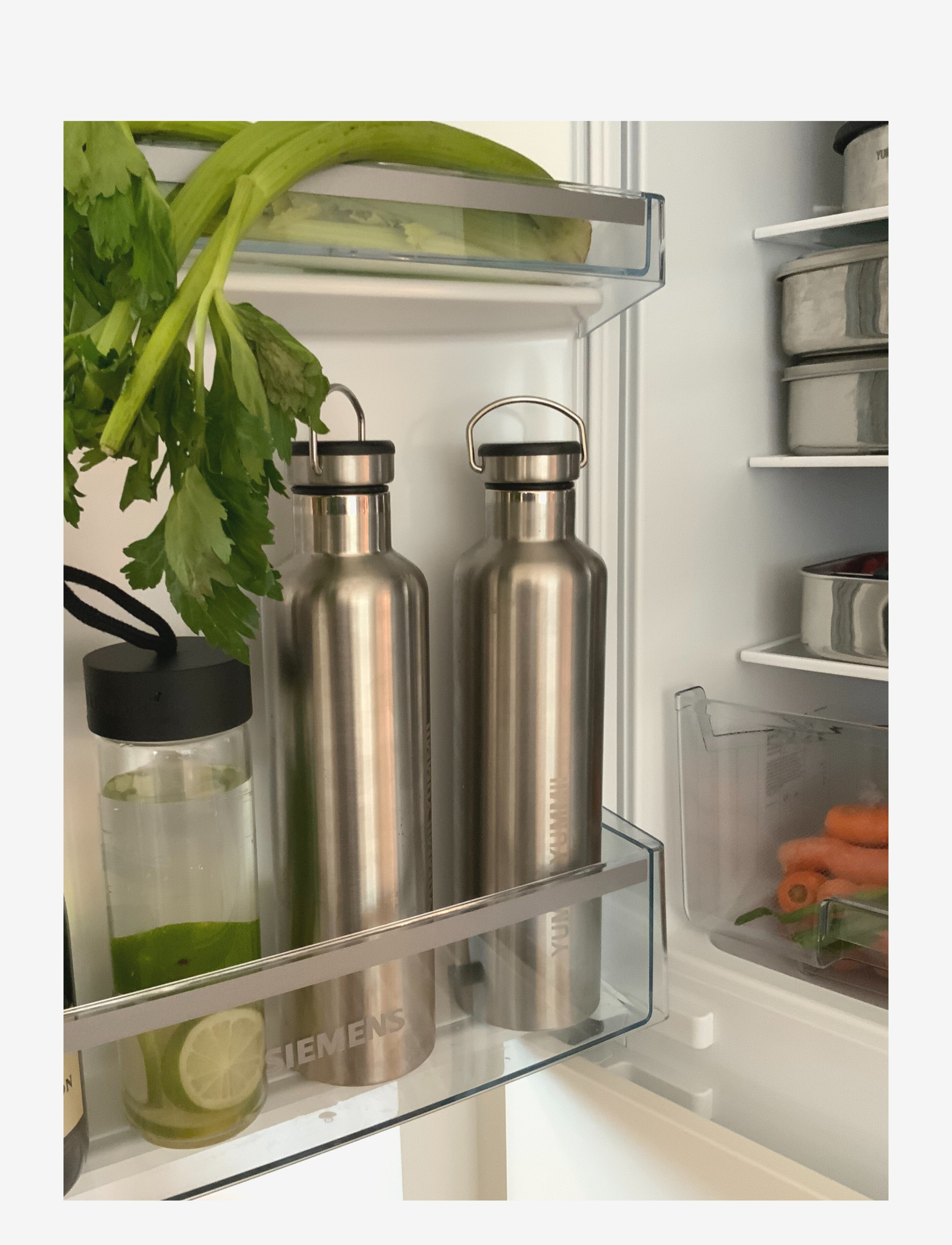 Yummii Yummii - Thermo Bottle (1000 ml) - Black bamboo lid - no colour - 4