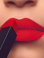Yves Saint Laurent - Rouge Pur Couture The Slim Lipstick - huulipuna - 10 corail antinomique - 1