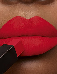 Yves Saint Laurent - Rouge Pur Couture The Slim Lipstick - huulipuna - 10 corail antinomique - 3