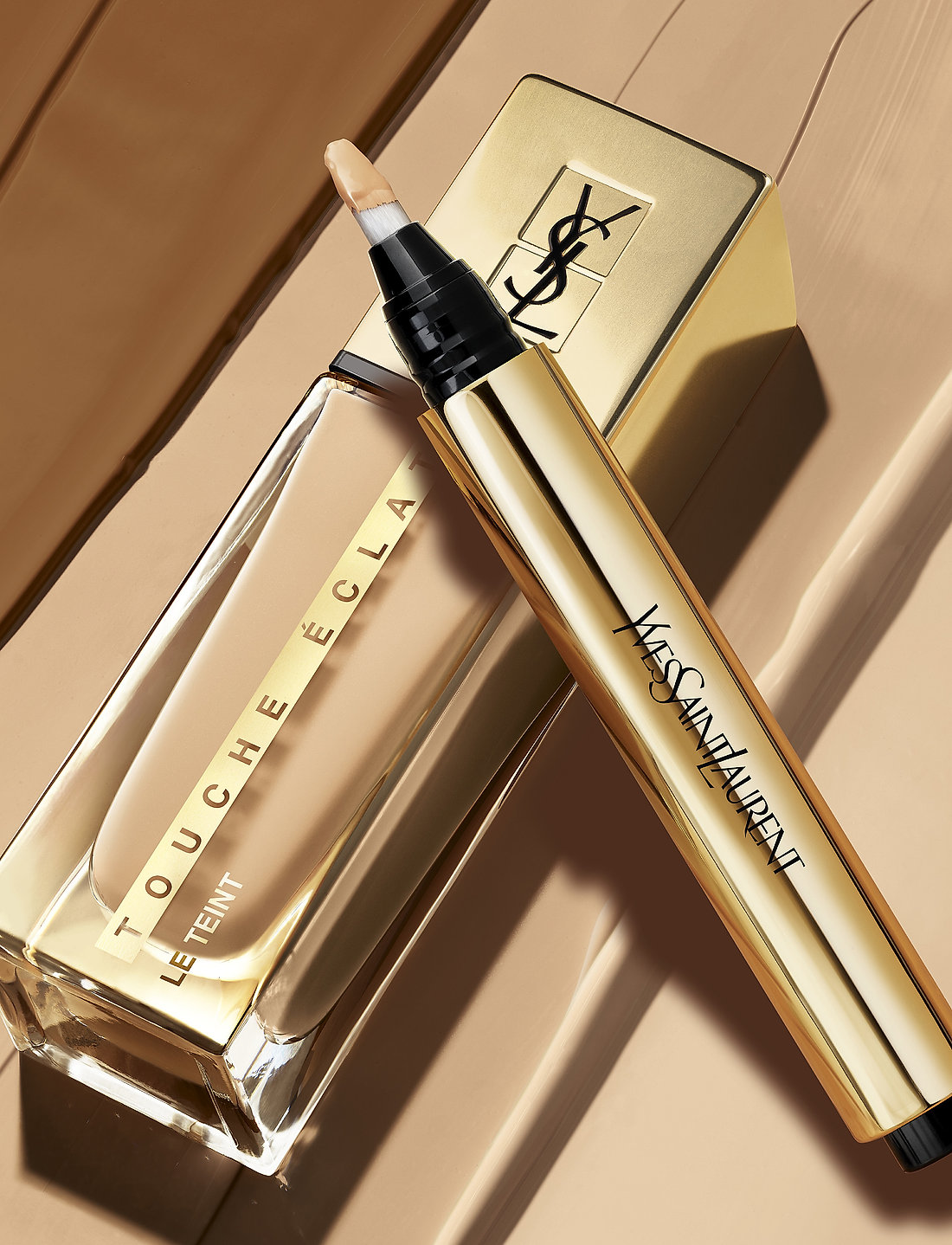 Yves Saint Laurent - Touche Ecla Le Teint BR75 - smink - br75 - 5