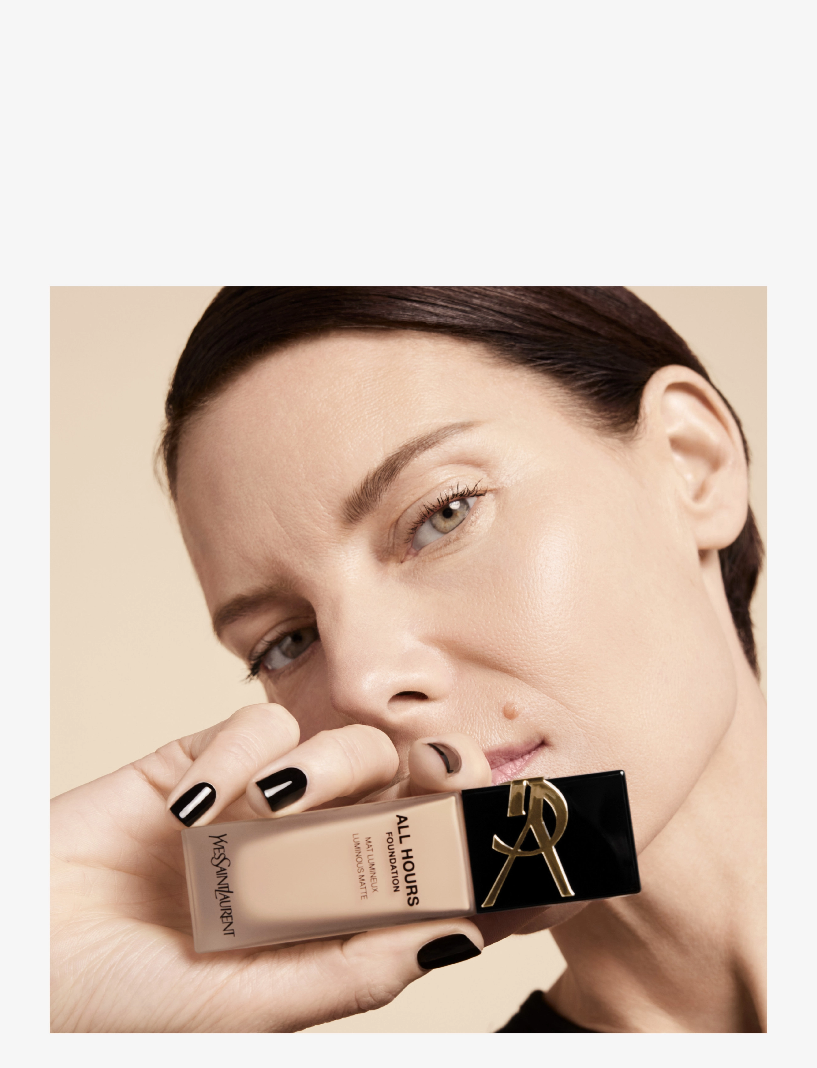 Yves Saint Laurent - Yves Saint Laurent All Hours Foundation LN6 - makeup - light ln6 - 1