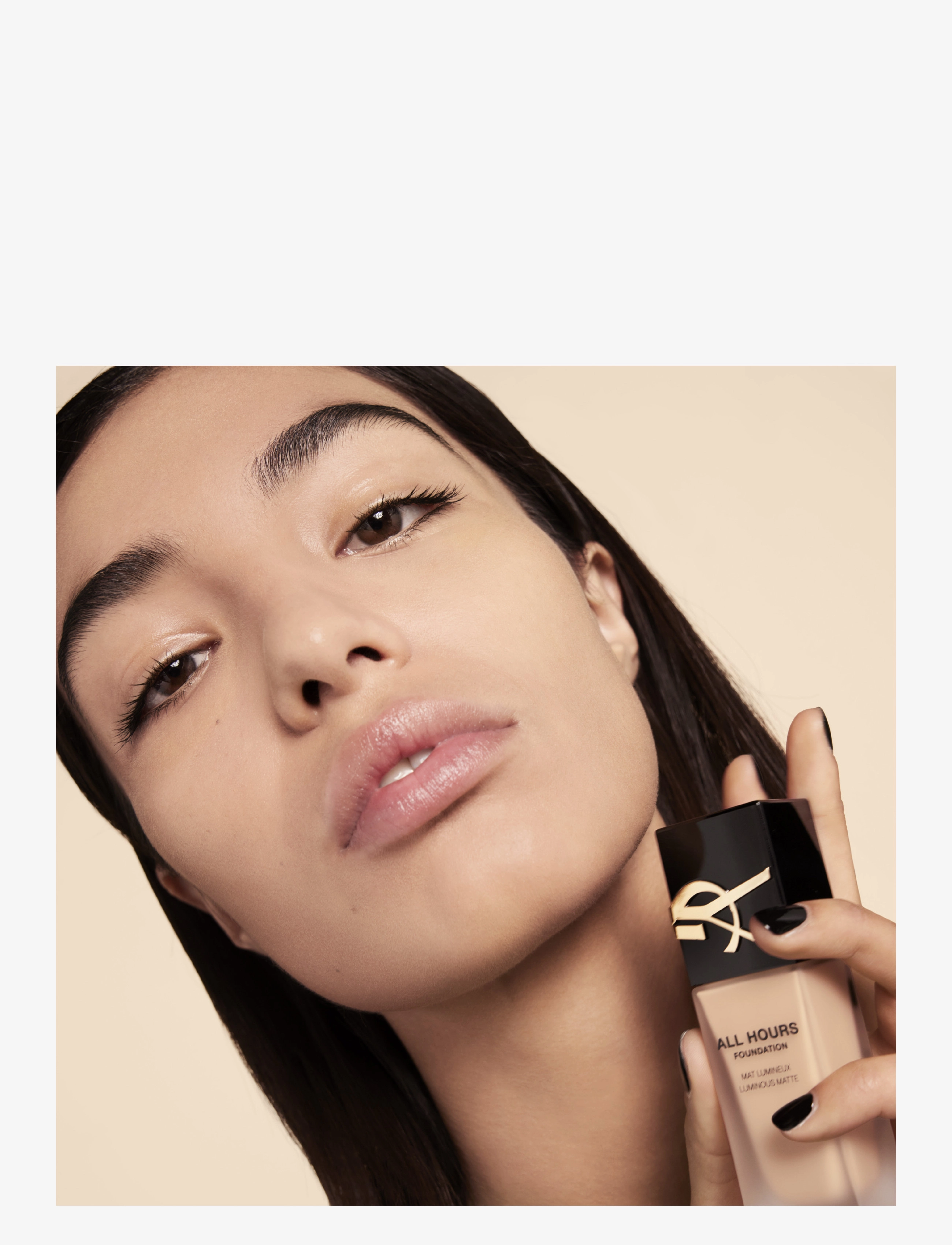 Yves Saint Laurent - Encre de Peau - All Hours - makeup - medium mc5 - 1