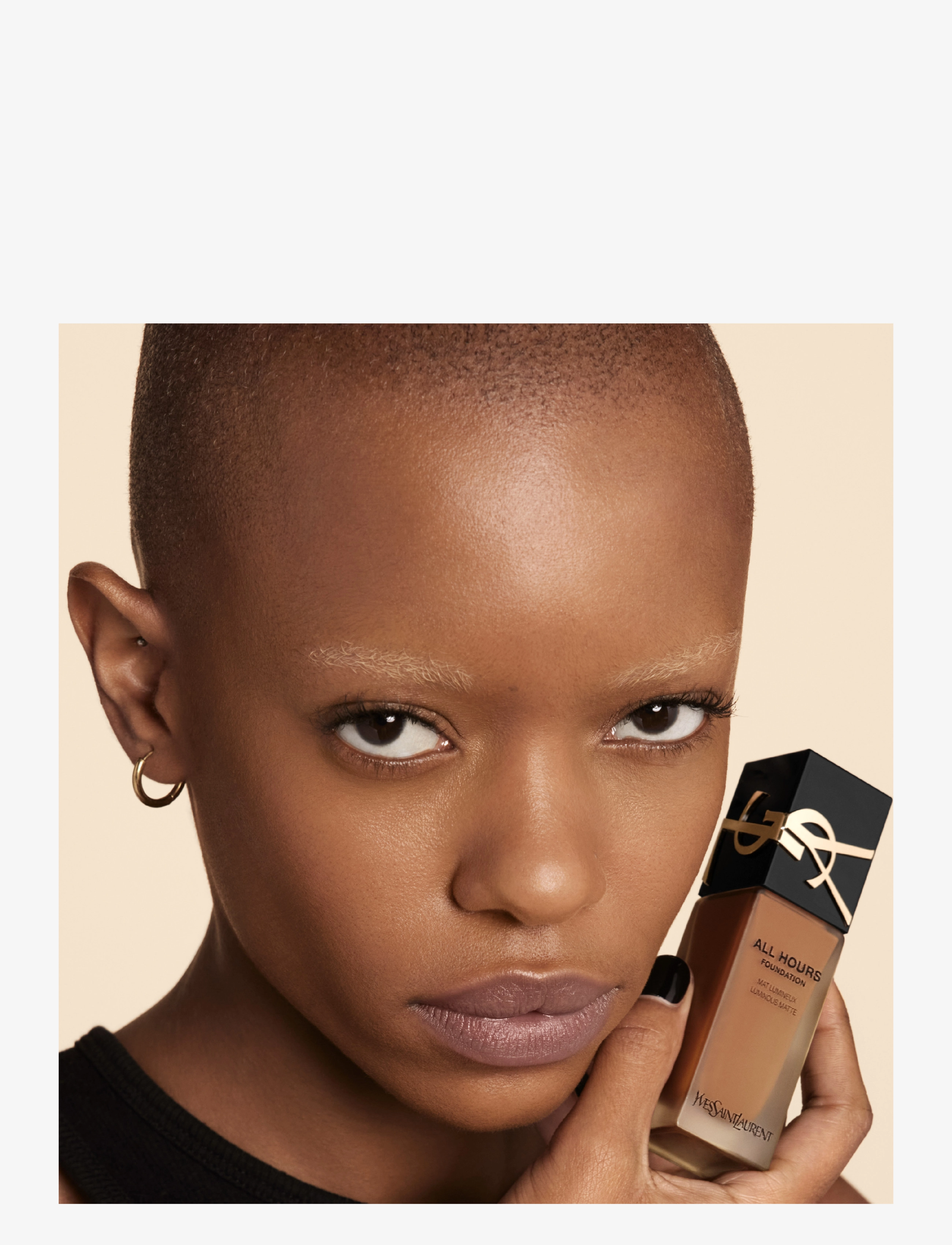 Yves Saint Laurent - Yves Saint Laurent All Hours Foundation DW4 - meikit - dark dw4 - 1