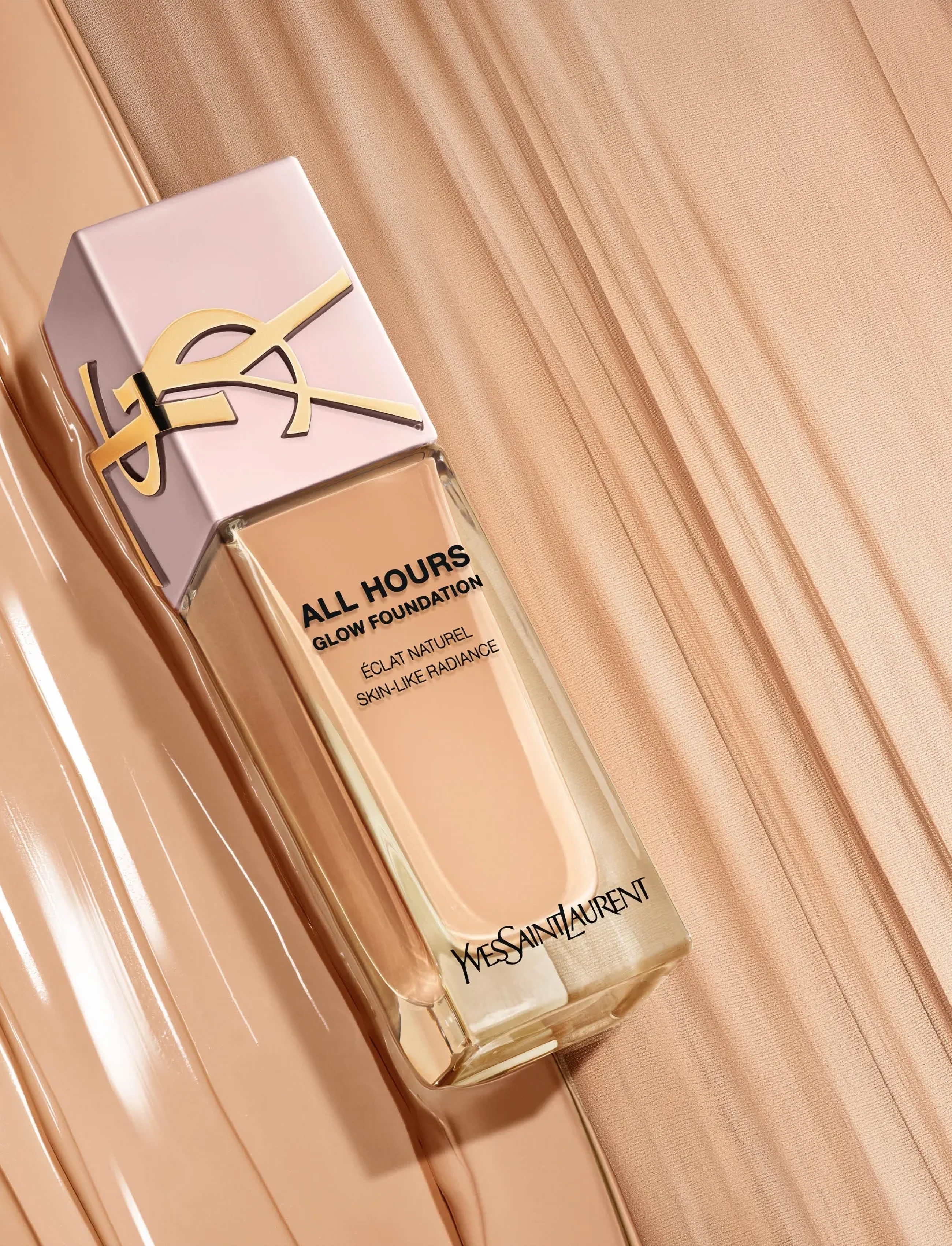 Yves Saint Laurent - YSL All Hours Glow Foundation - smink - mc2 - 3