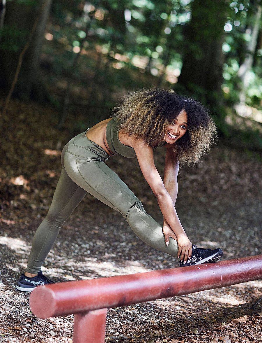 ZEBDIA - Sports Bra - låg support - army - 3