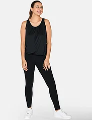 ZEBDIA - Women Sports Top - alhaisimmat hinnat - black - 2