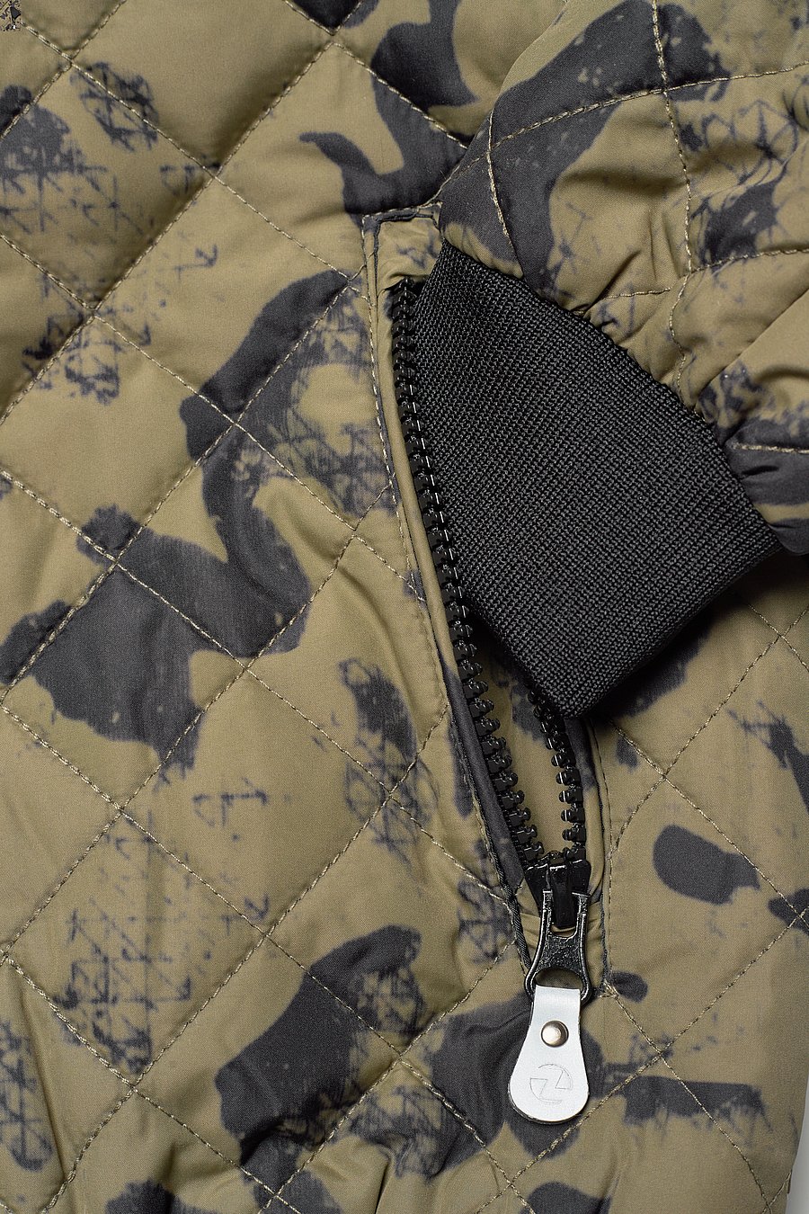 ZigZag - Saxo B Quilted Jacket - Üleriided - tarmac - 4
