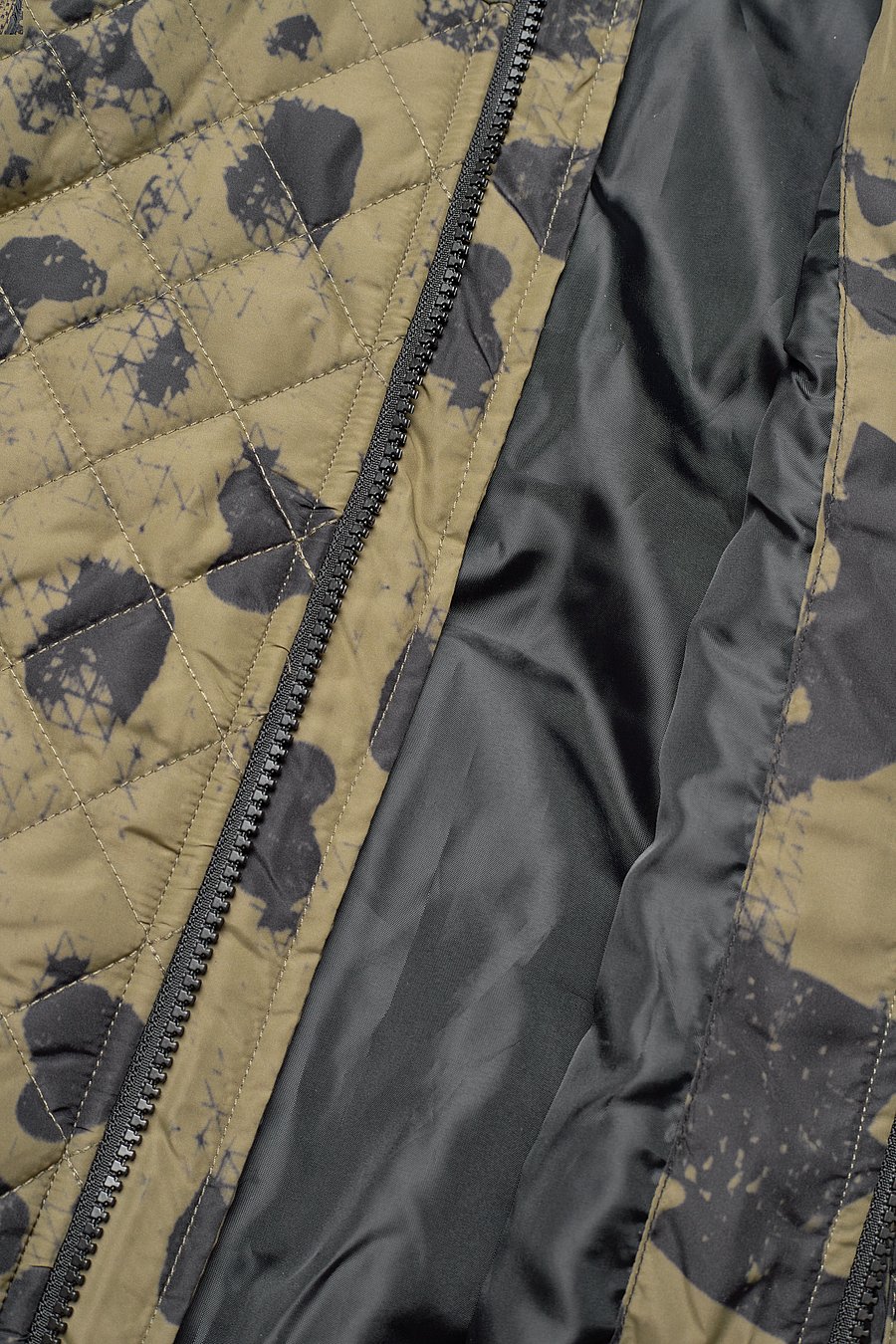ZigZag - Saxo B Quilted Jacket - Üleriided - tarmac - 5
