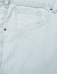 Zizzi - JGAIGA, CROP, VERA JEANS - raka jeans - light blue stripe - 9