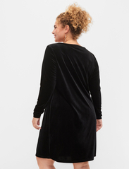 Zizzi - MLIVIA, L/S, ABK DRESS - t-shirtklänningar - black - 5
