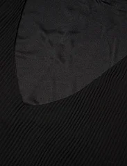 Zizzi - VGABBY, L/S, V-NECK BLOUSE - blouses met lange mouwen - black - 2