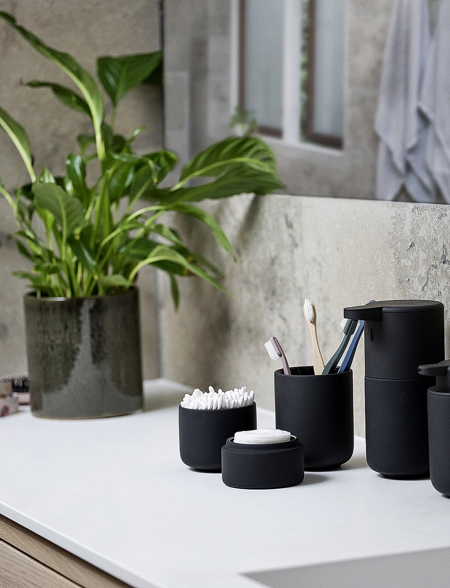 Zone Denmark - Jar with lid Ume - minikarbid - black - 0