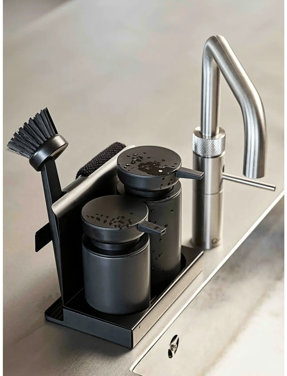 Zone Denmark - Dishwashing set DIISH - tücher & spülbürste - black - 2