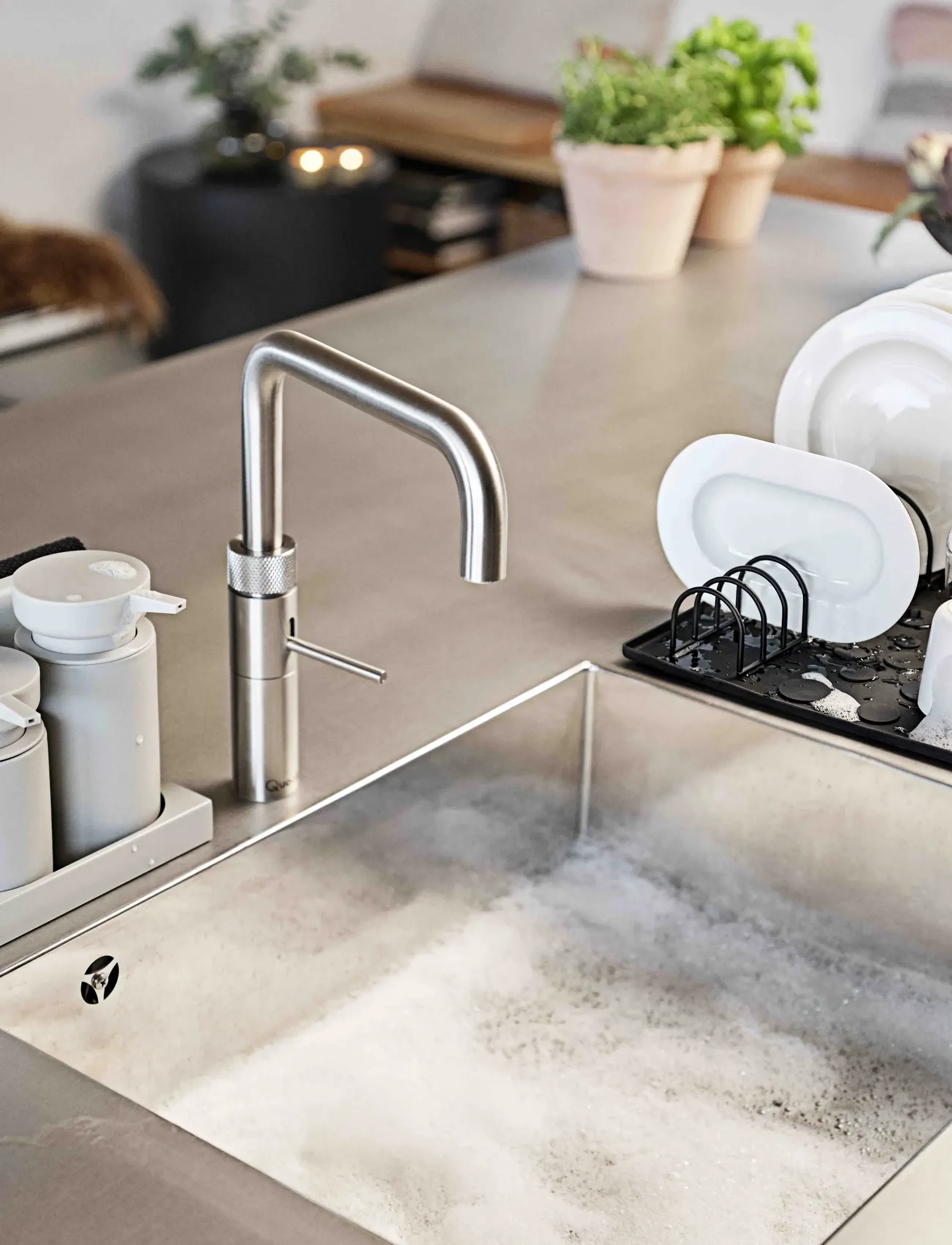 Zone Denmark Opvaskebørste Diish Warm Grey, 23.5X 5X 5 cm x 23.5, Grey, Dishes > Dish Brushes, Unisex