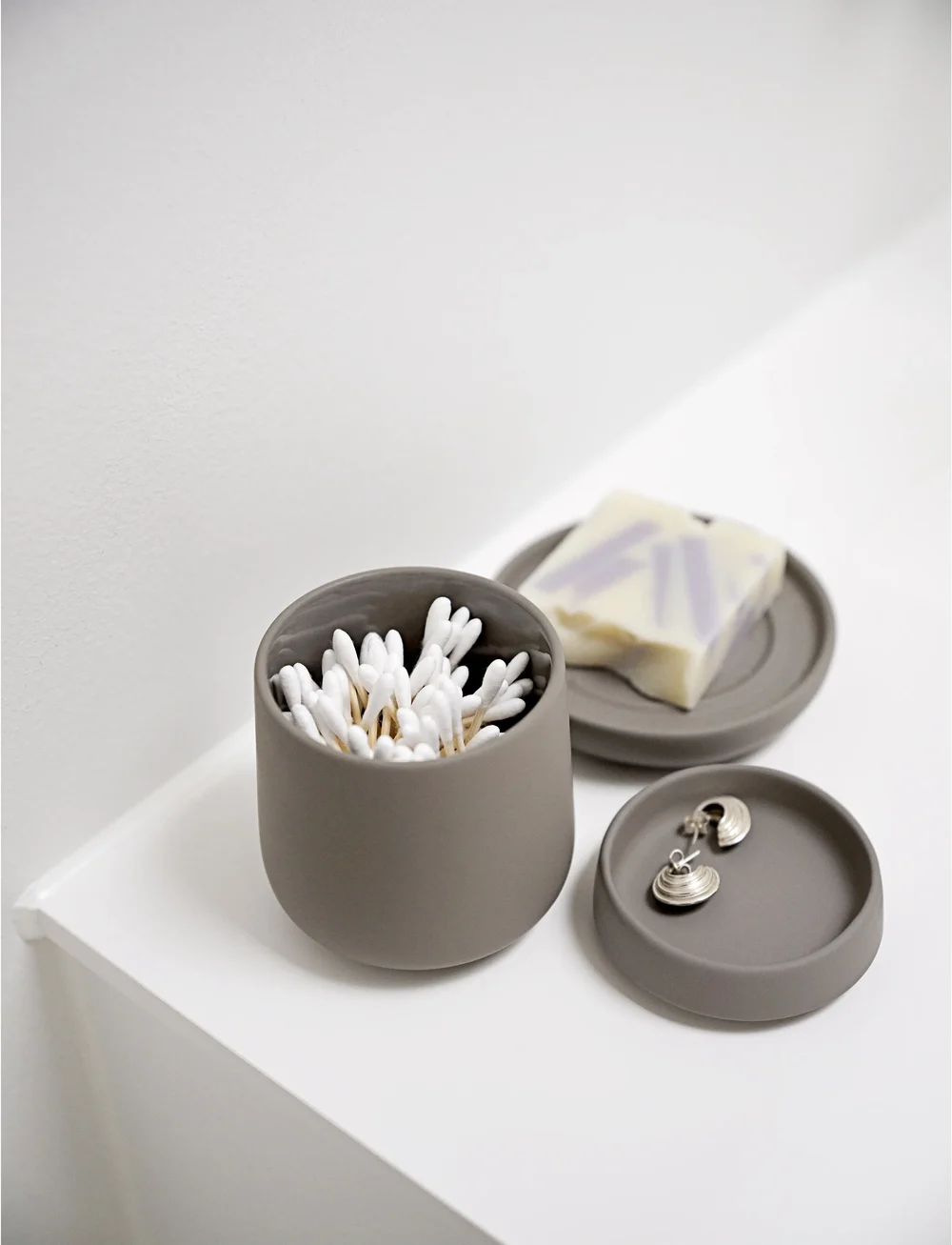 Zone Denmark - Jar with lid Nova One - aufbewahrungsboxen - black - 1