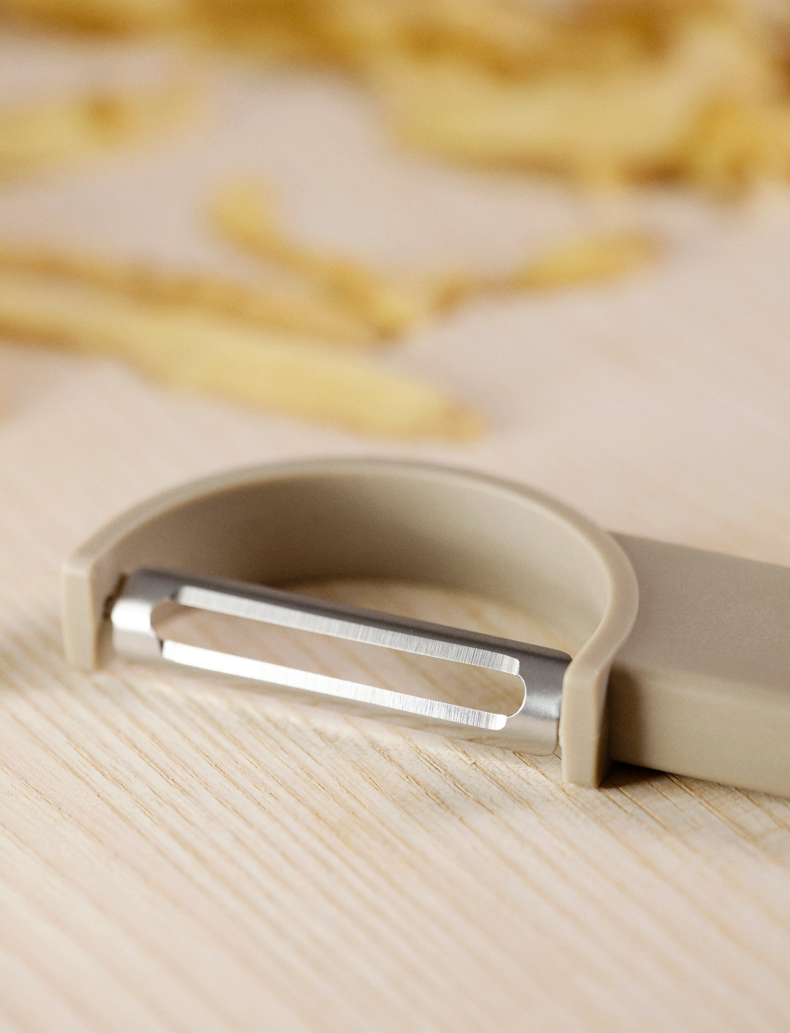 Zone Denmark Grøntsagsskræller Singles, 3.2 cm, Kitchen Tools, Beige - Potato Peeler, Homeware