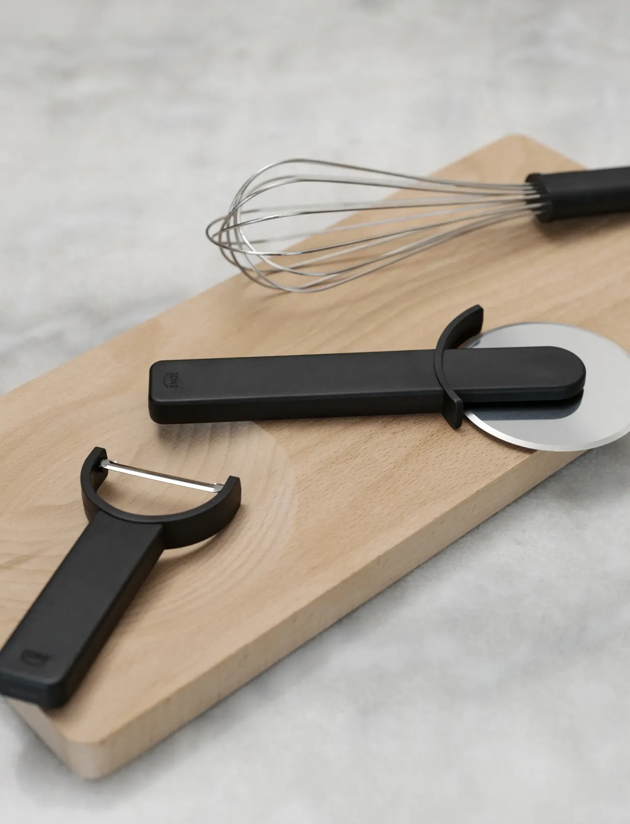 Zone Denmark Piskeris Singles 6, 28 cm, Kitchen Tools, Schwarz - Whisks, Homeware