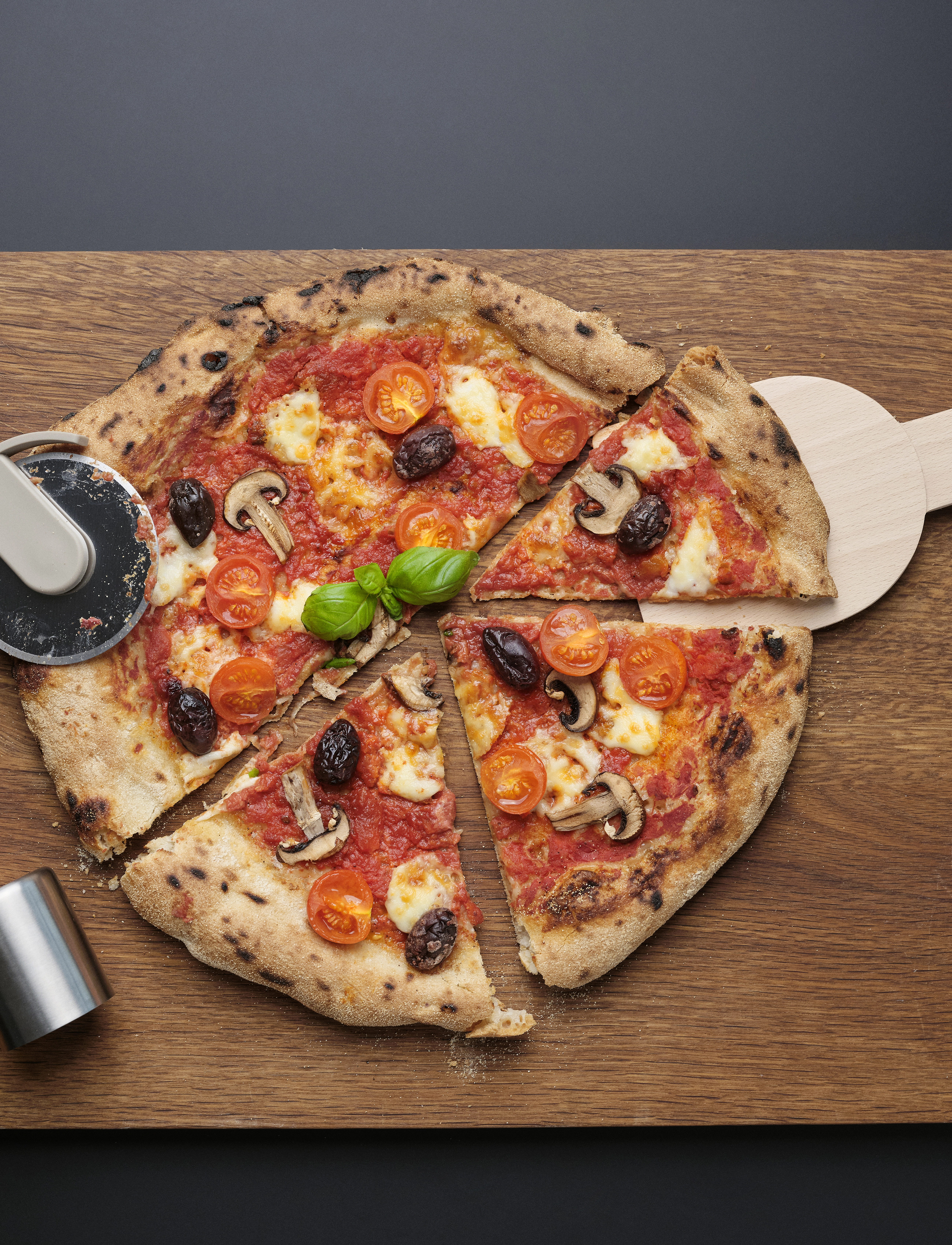 Zone Denmark Pizzasæt Singles 3 Dele, 31.2X22.2X5.2 cm, Kitchen Tools, Braun - Pizza Cutters & Accessories, Homeware