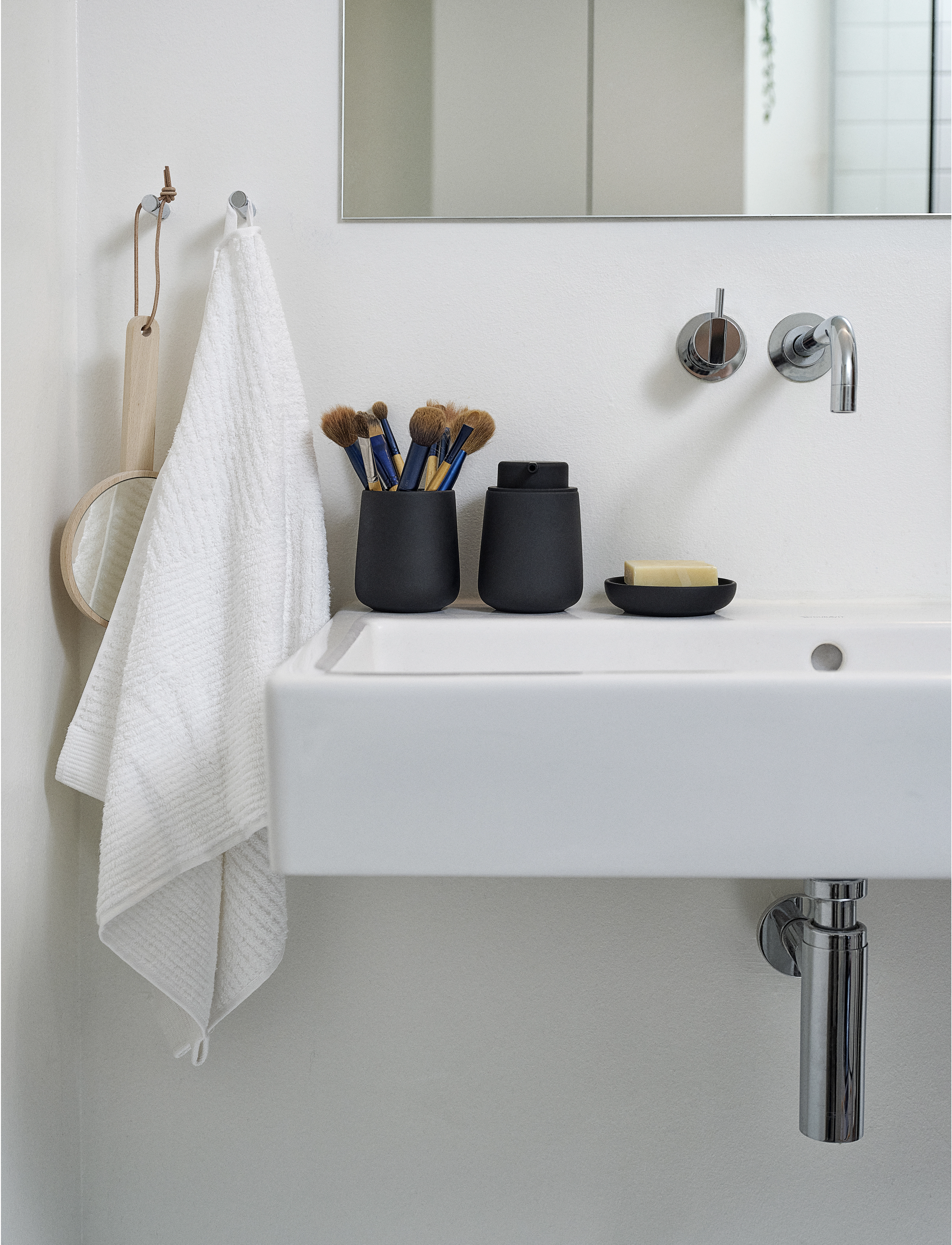 Zone Denmark Håndklæde Classic, 50X 100 cm, Towels & Bath Towels, Weiß - Guest Homeware