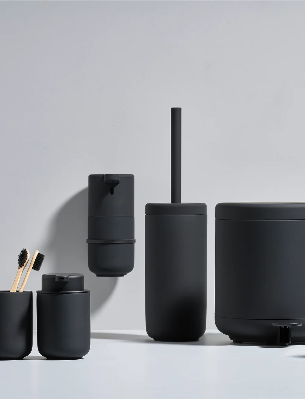 Zone Denmark - Toothbrush mug Ume - osta hinna alusel - black - 5