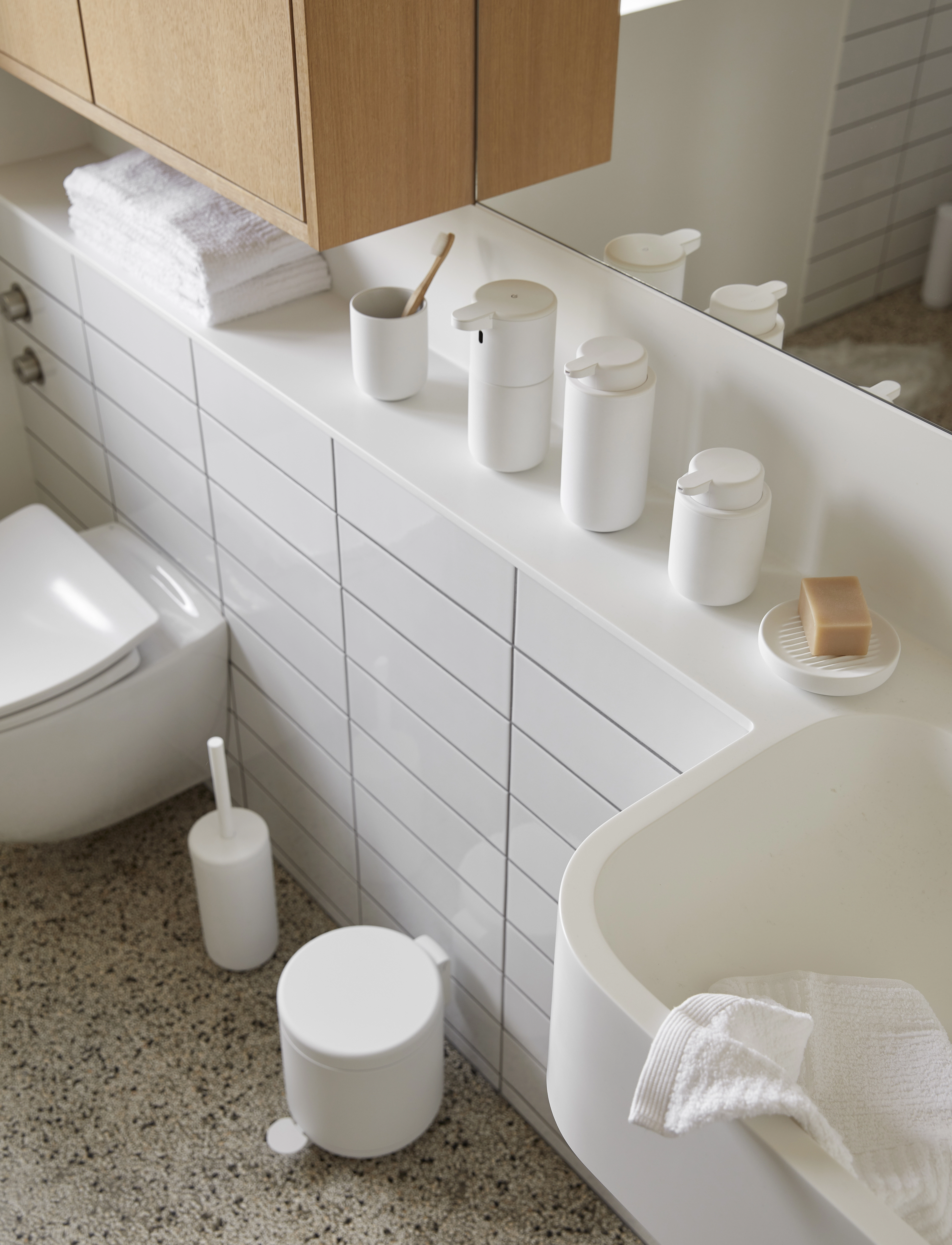 Zone Denmark Toiletbørste Ume, 10X 10X 38.7 cm, White, Badeværelsesinteriør > Toiletbørster, Unisex