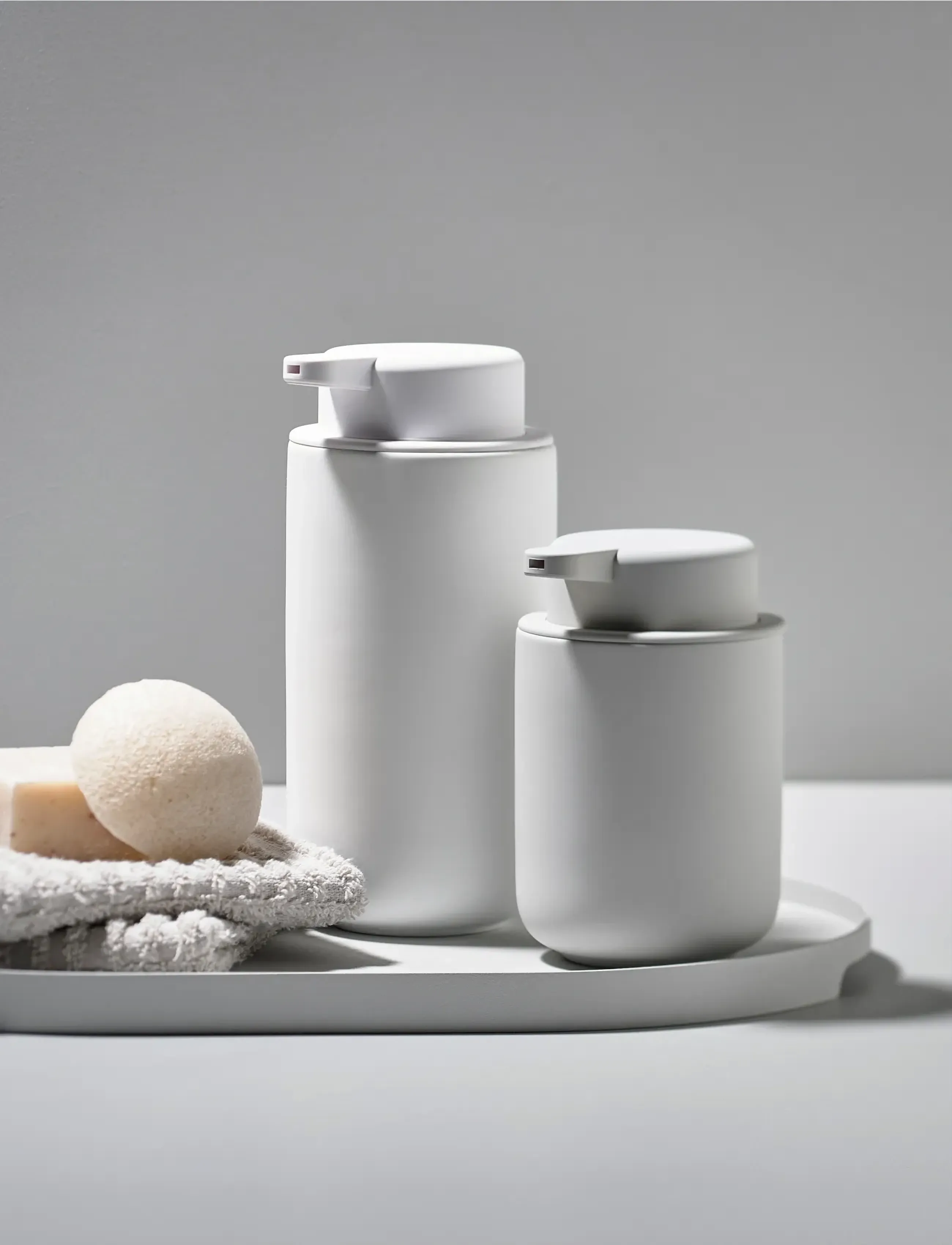 Zone Denmark - Sæbedispenser Ume White H19 - laveste priser - white - 2