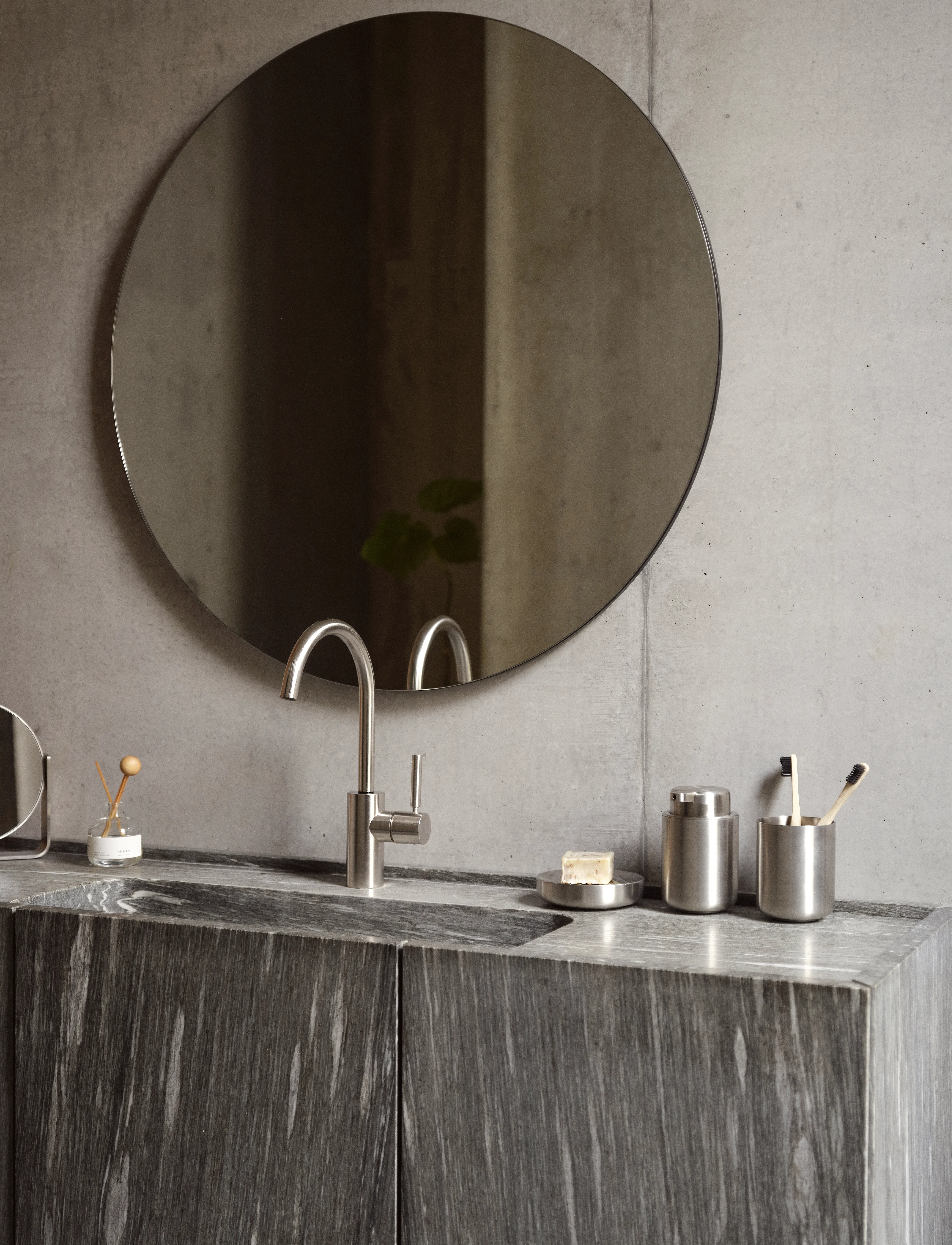 Zone Denmark Sæbedispenser Ume, 8.3 cm, Bathroom Interior, Silber - Soap Pumps & Cups, Homeware