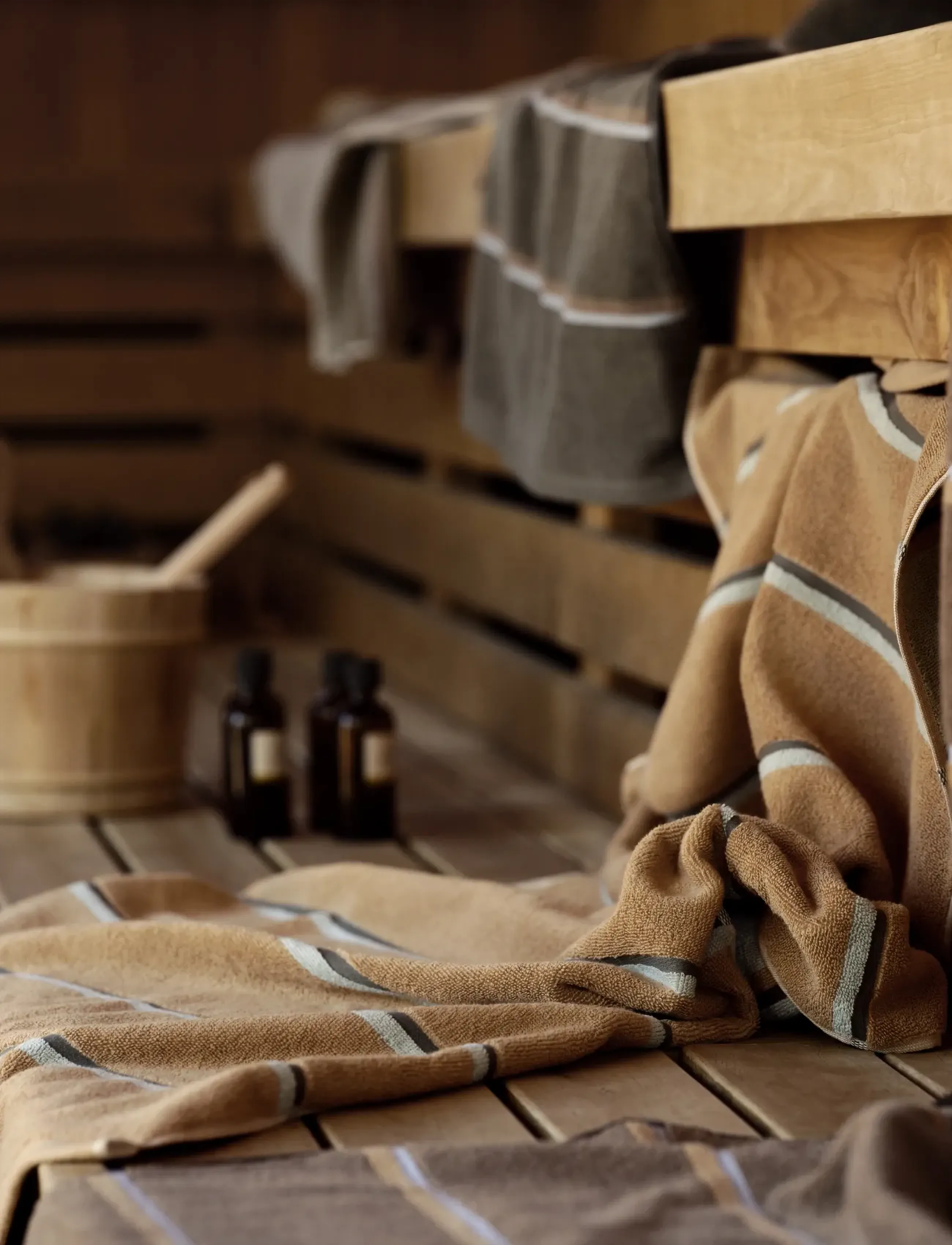 Zone Denmark - Bath towel Sauna 70x140 Camel/Ice Blue/Olive Green - badetücher - brun - 3