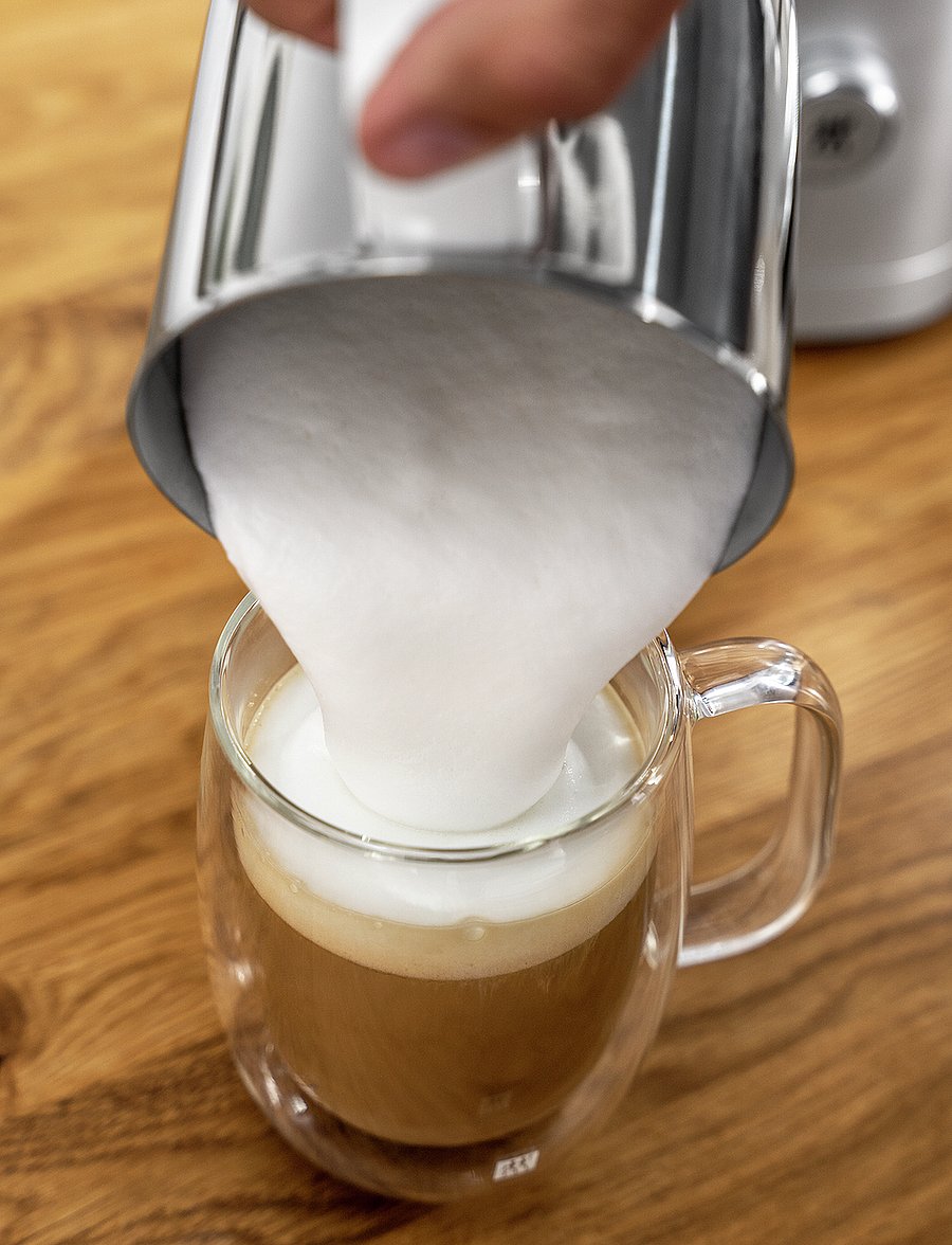 Zwilling - Enfinigy, Milk frother 400 ml - silver - 0