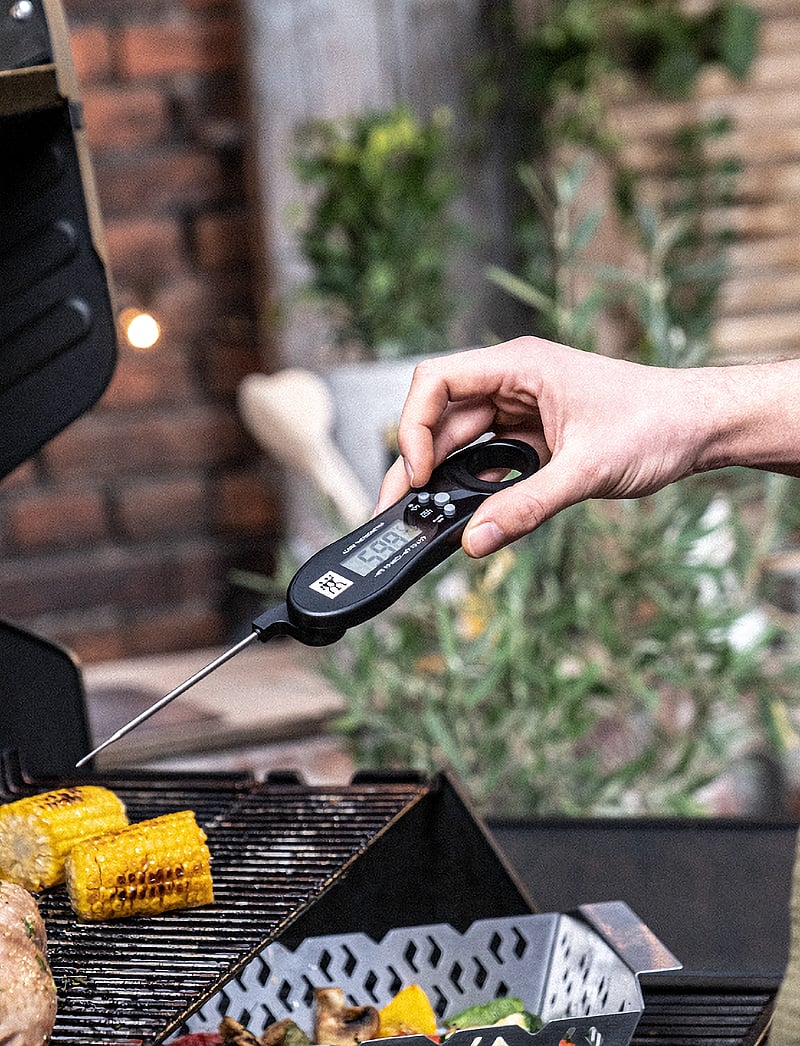 Zwilling - BBQ+ Digital thermometer, Black - thermometer & küchentimer - black - 3