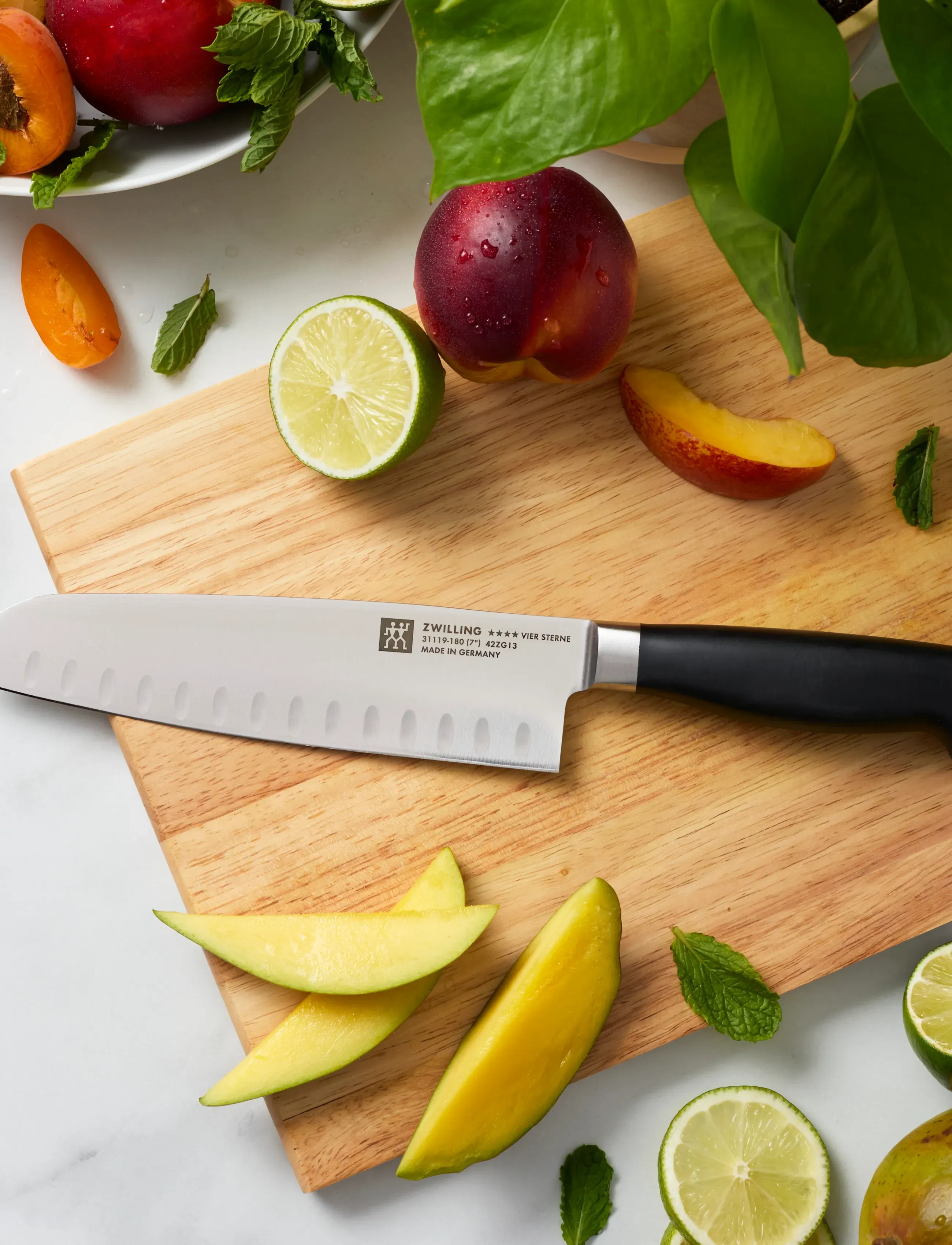 Zwilling Santoku Japansk Kockkniv Four Star 18 Cm Med Olivslipning, One Size, Knives & Accessories, Schwarz - Knives, Homeware