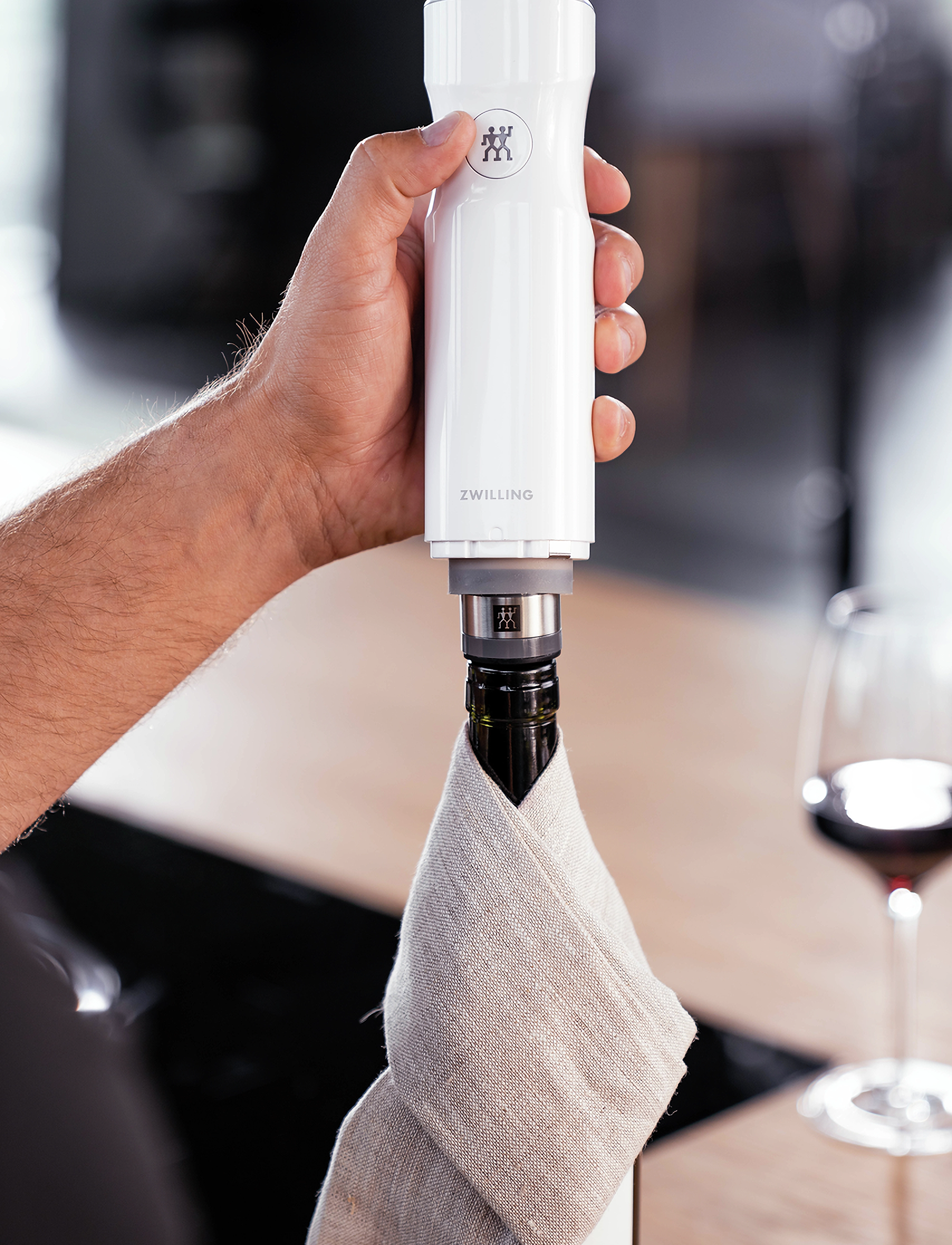 Zwilling - Fresh & Save, Vacuum wine sealer 1-p - ouvre-bouteilles et bouchons de vin - grey - 3
