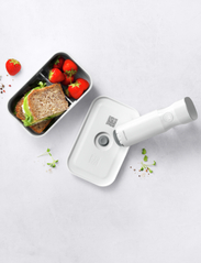 Zwilling - Fresh & Save, Vacuum lunch box M, plastic - die niedrigsten preise - white-grey - 1