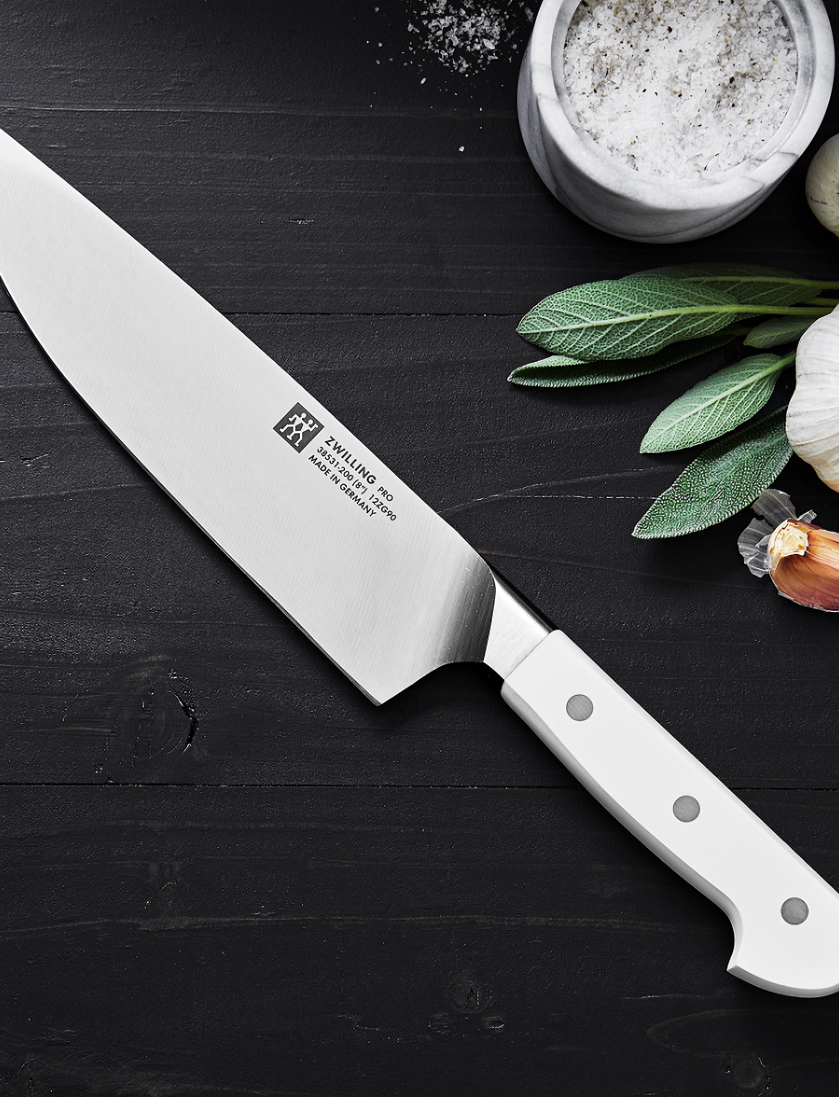 Zwilling - Pro le blanc, Chef's knife 20 cm - white - 3