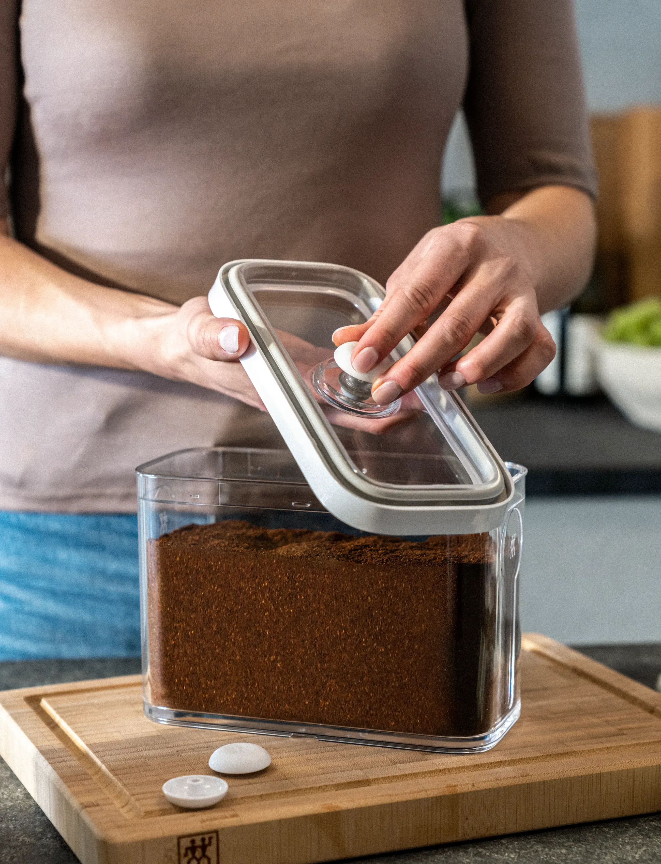Zwilling - Fresh & Save Cube Set S6 transparent-vit. Innehåller 1 x S box, 2 x 2S box, 1 x 3S box, 1 måttinsats - mad opbevaring - clear - 4